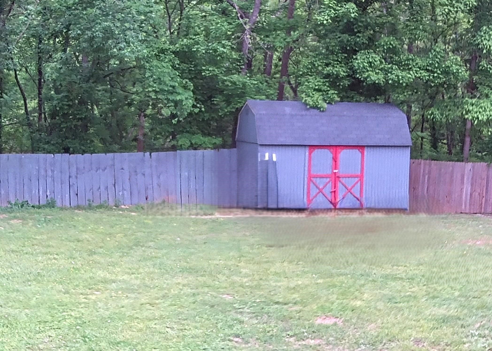 858 N Riverview  Mountain View, AR