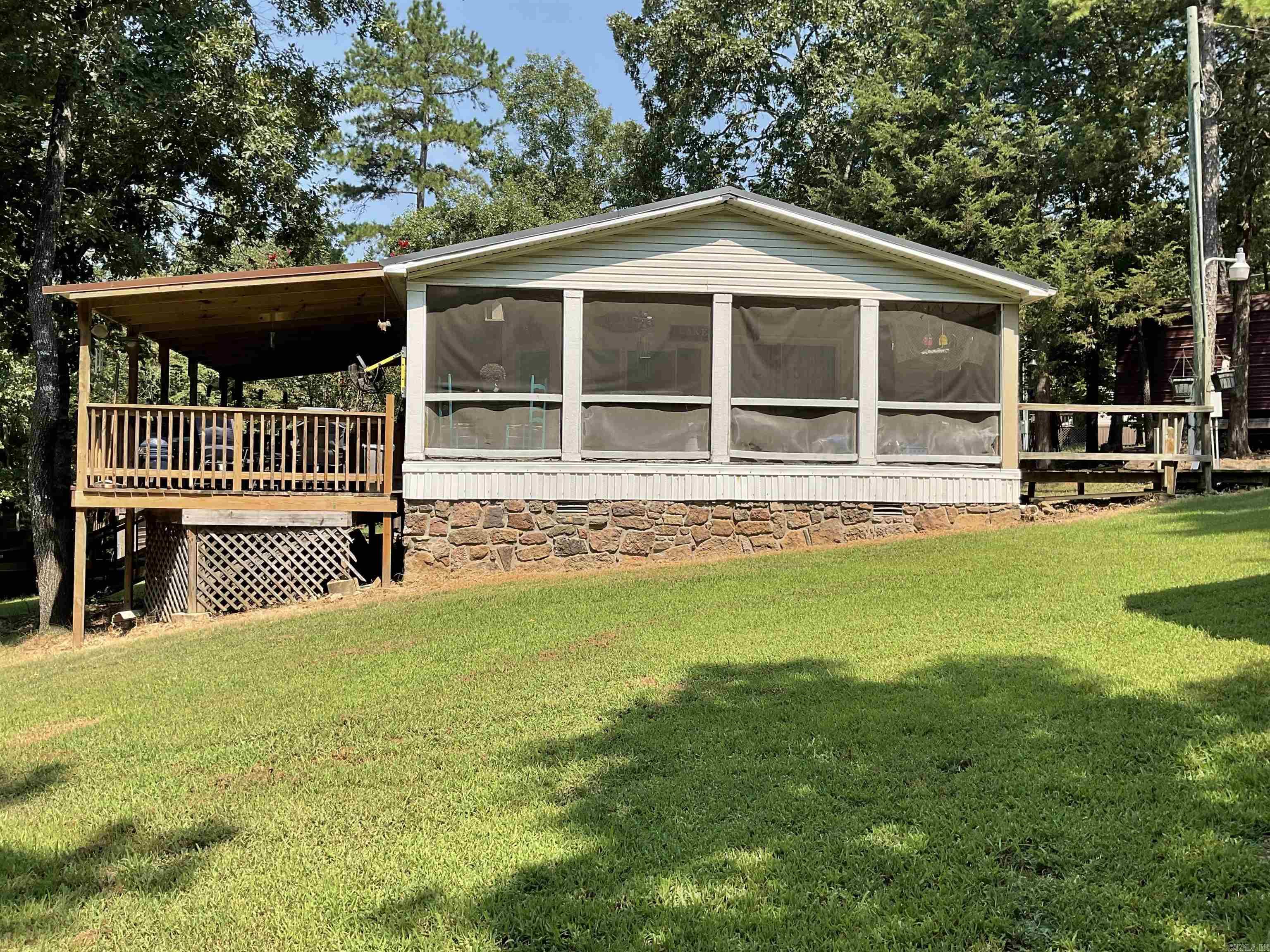20 Brittany Cove Dr.  Greers Ferry, AR