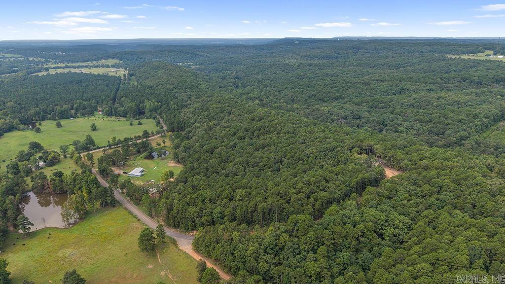 2737 Happy Hallow  Bee Branch, AR