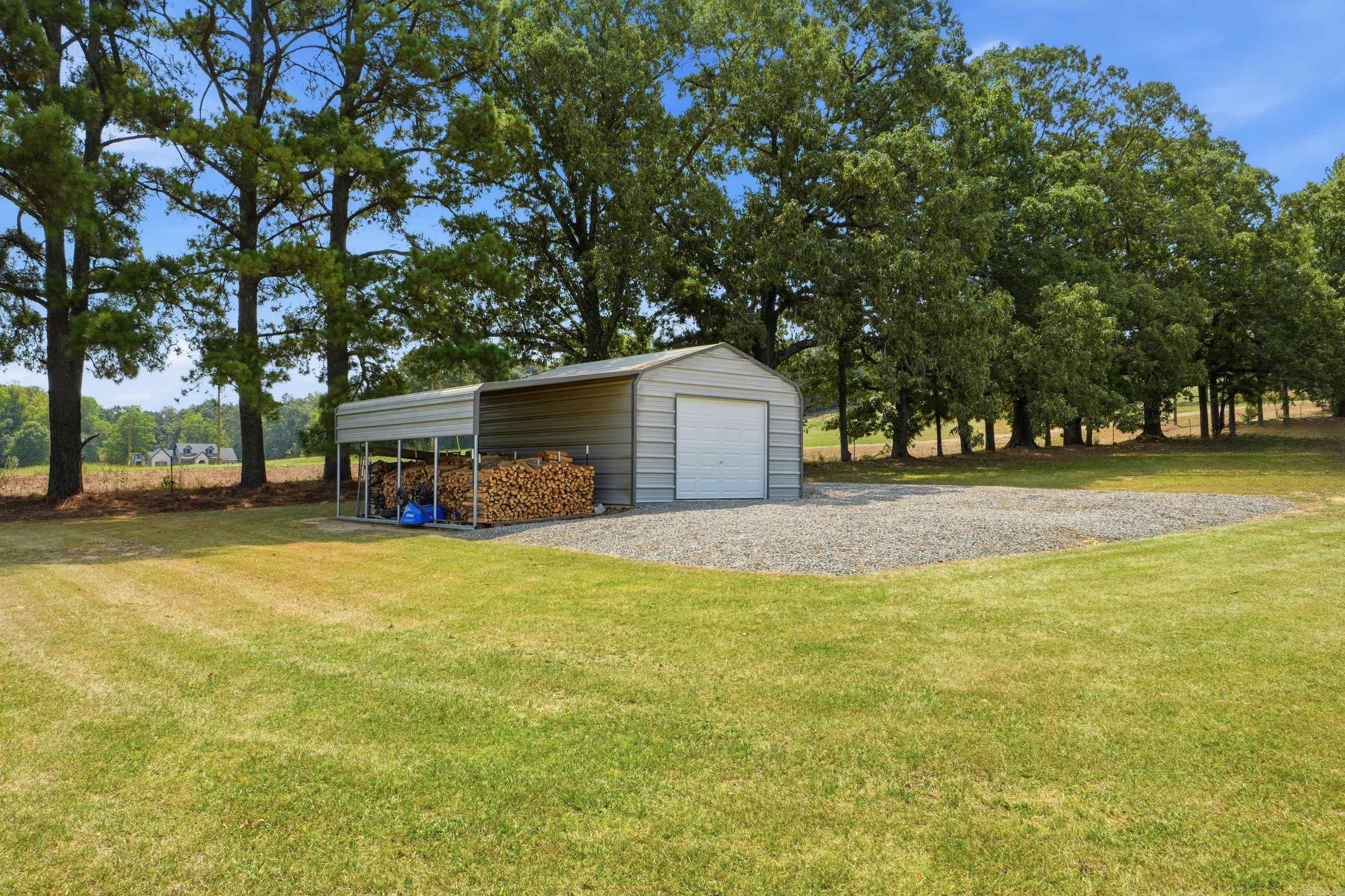 24 White Tail Ln  Plumerville, AR