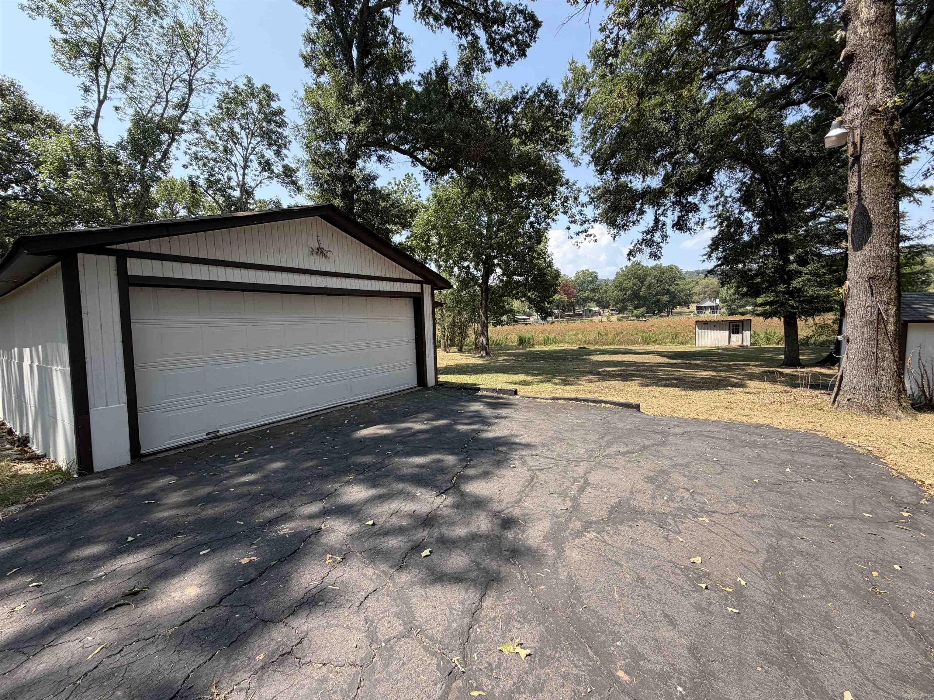 4 Paradise  Mayflower, AR
