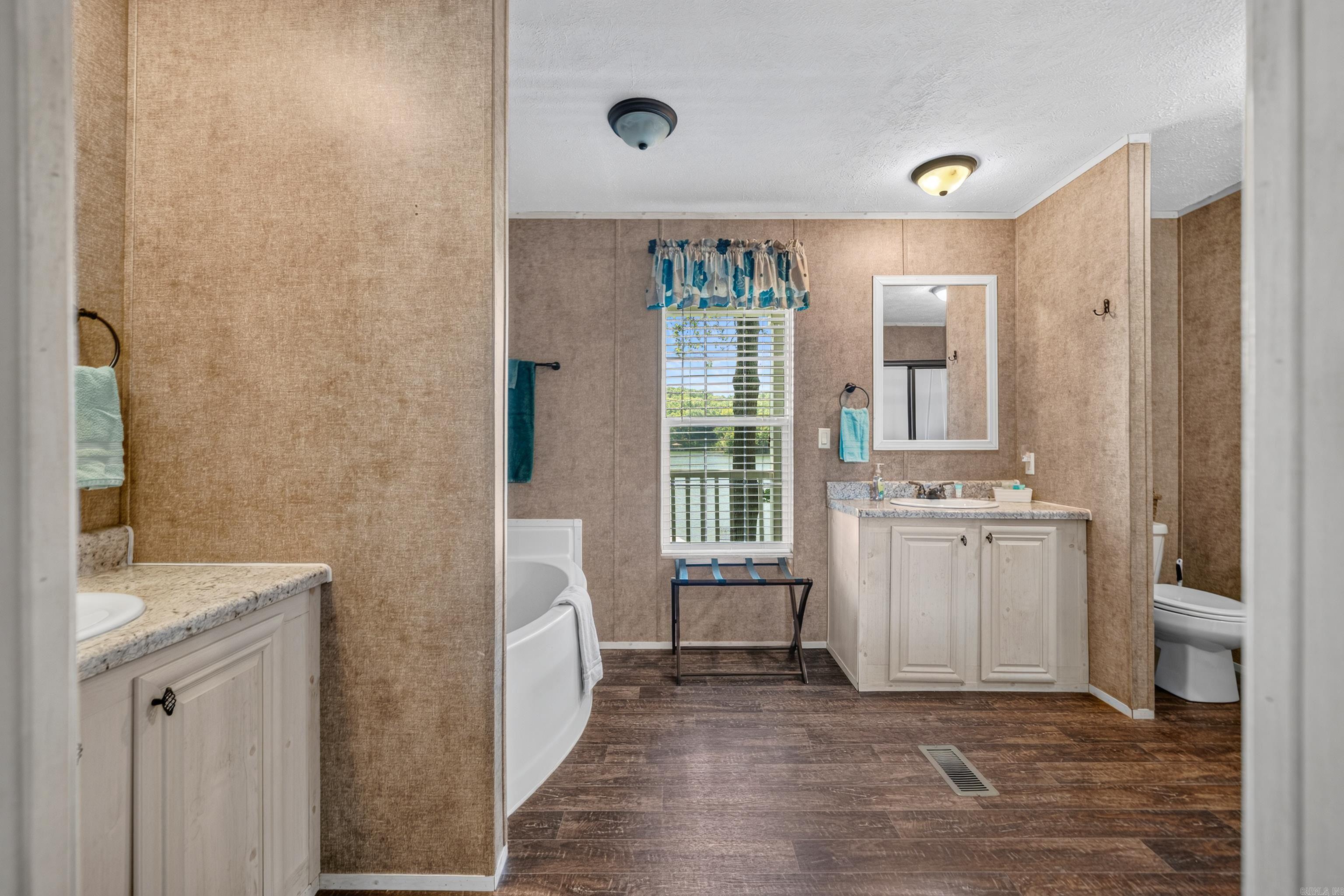 1221 Akers  Hot Springs, AR