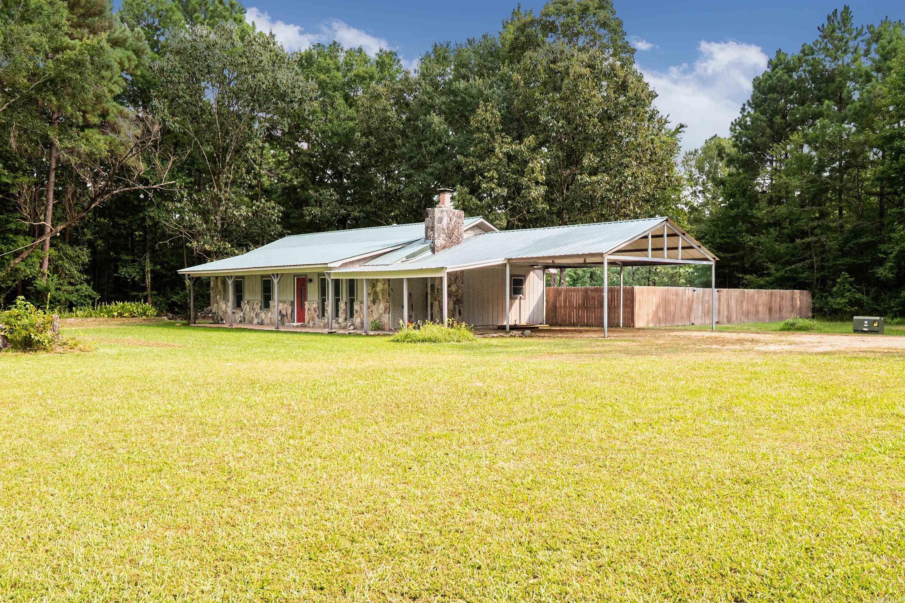 43 Calhoun 11  Hampton, AR