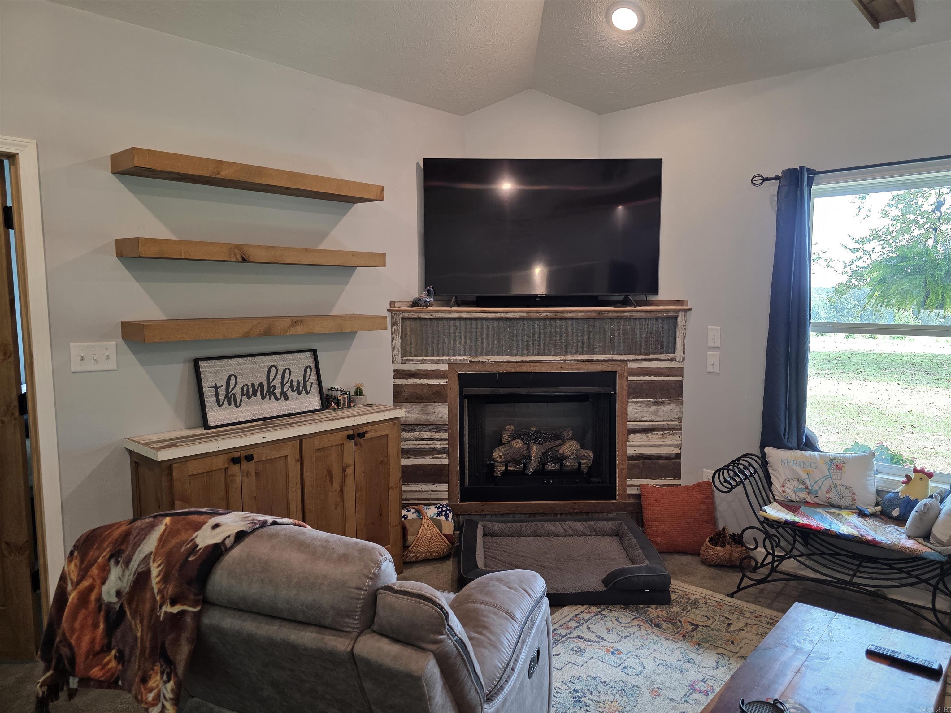 122 Beckett Mtn  Mt. Vernon, AR