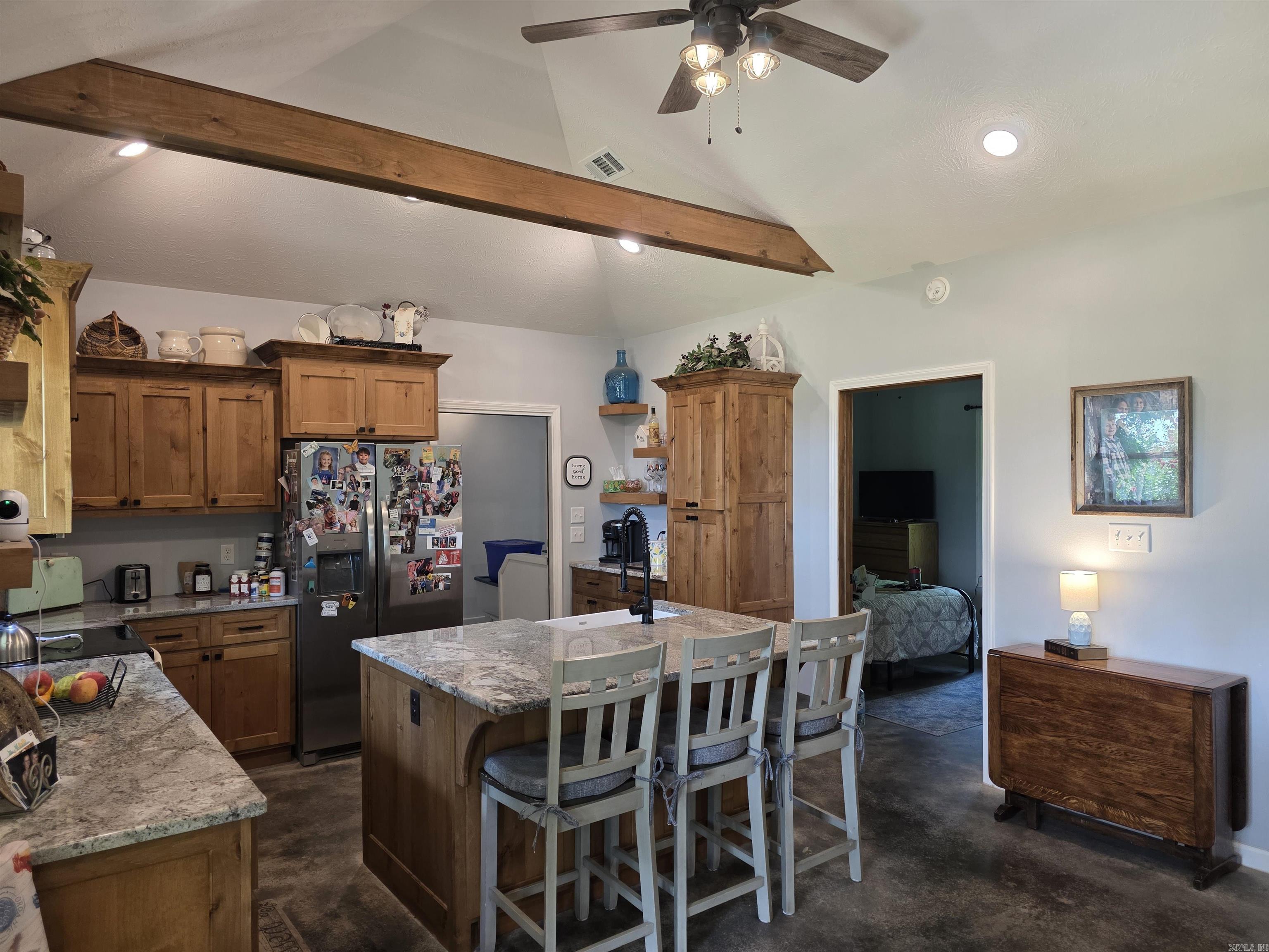 122 Beckett Mtn  Mt. Vernon, AR