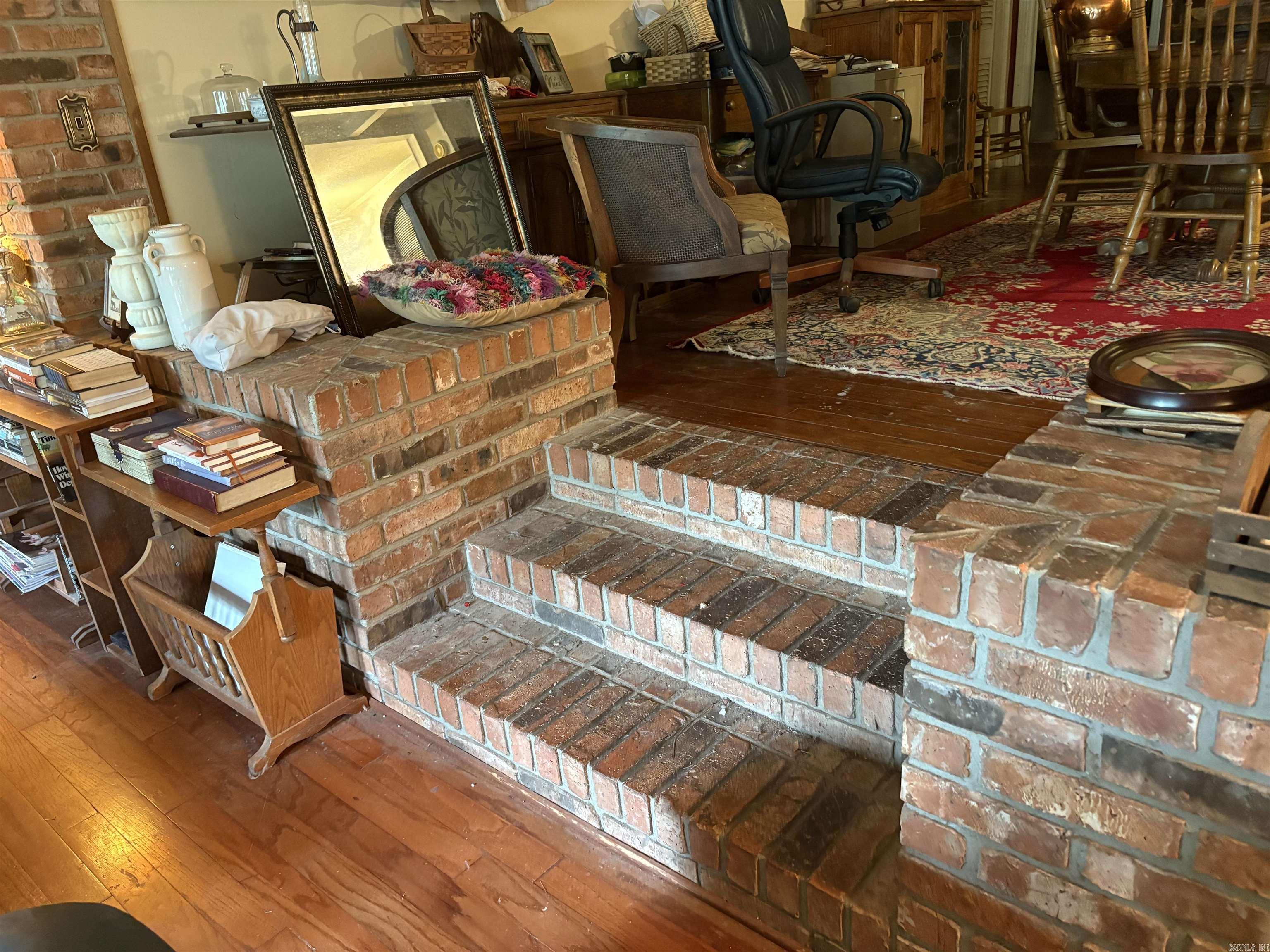 910 Sunnyhill  Searcy, AR