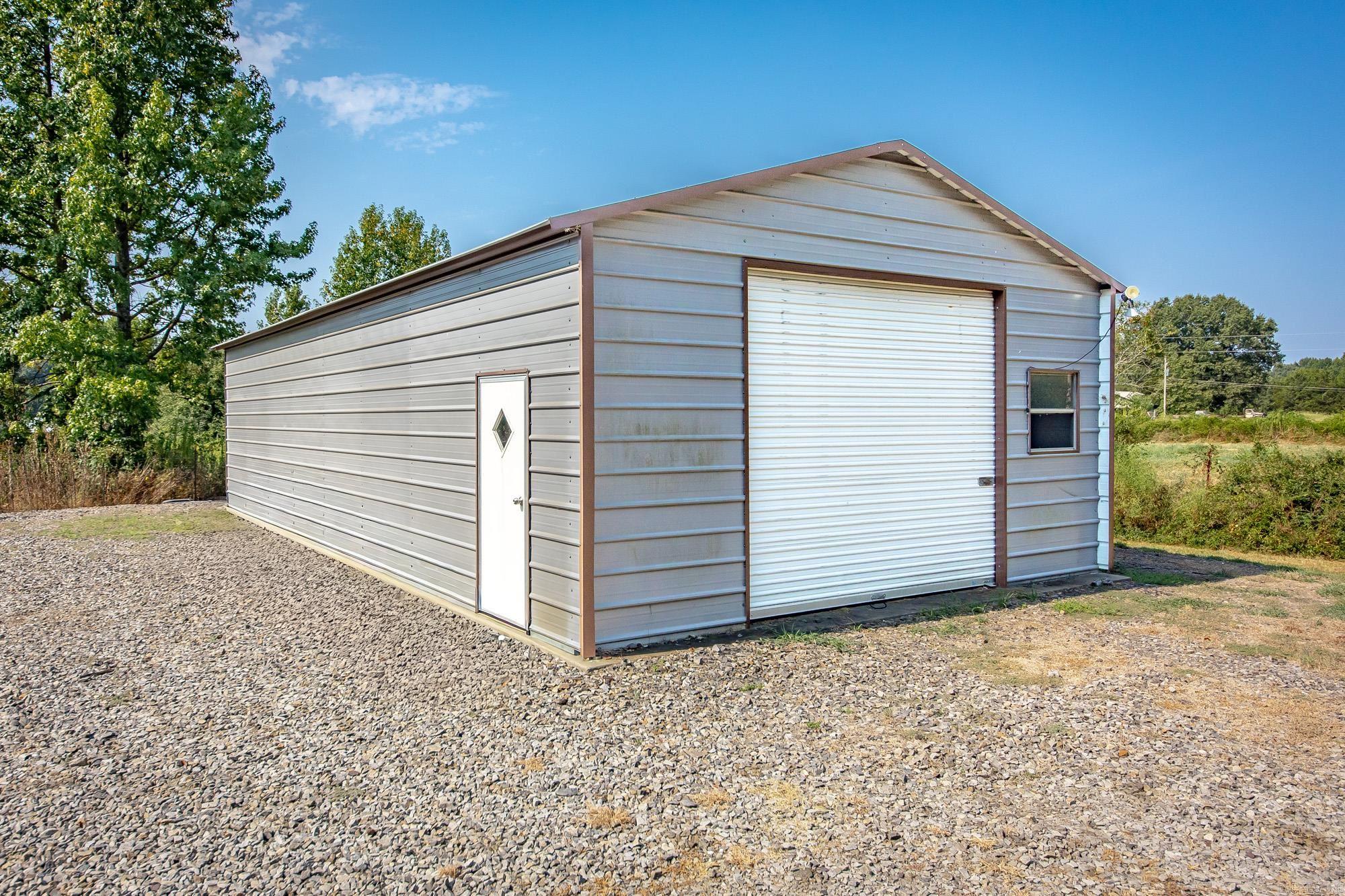 1005 SW 12th  Atkins, AR
