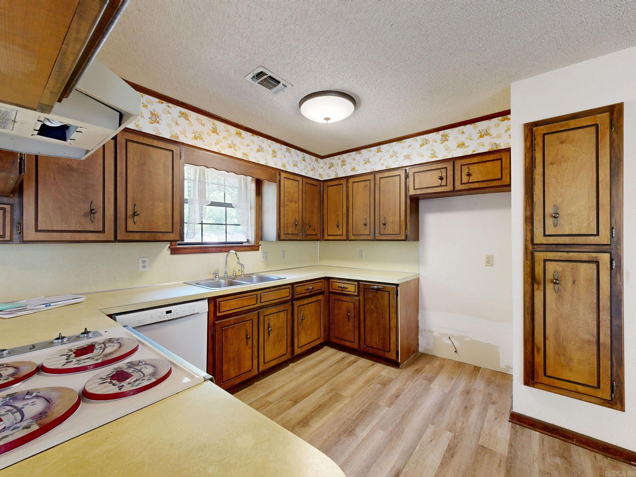 106 Torrey  Hot Springs, AR
