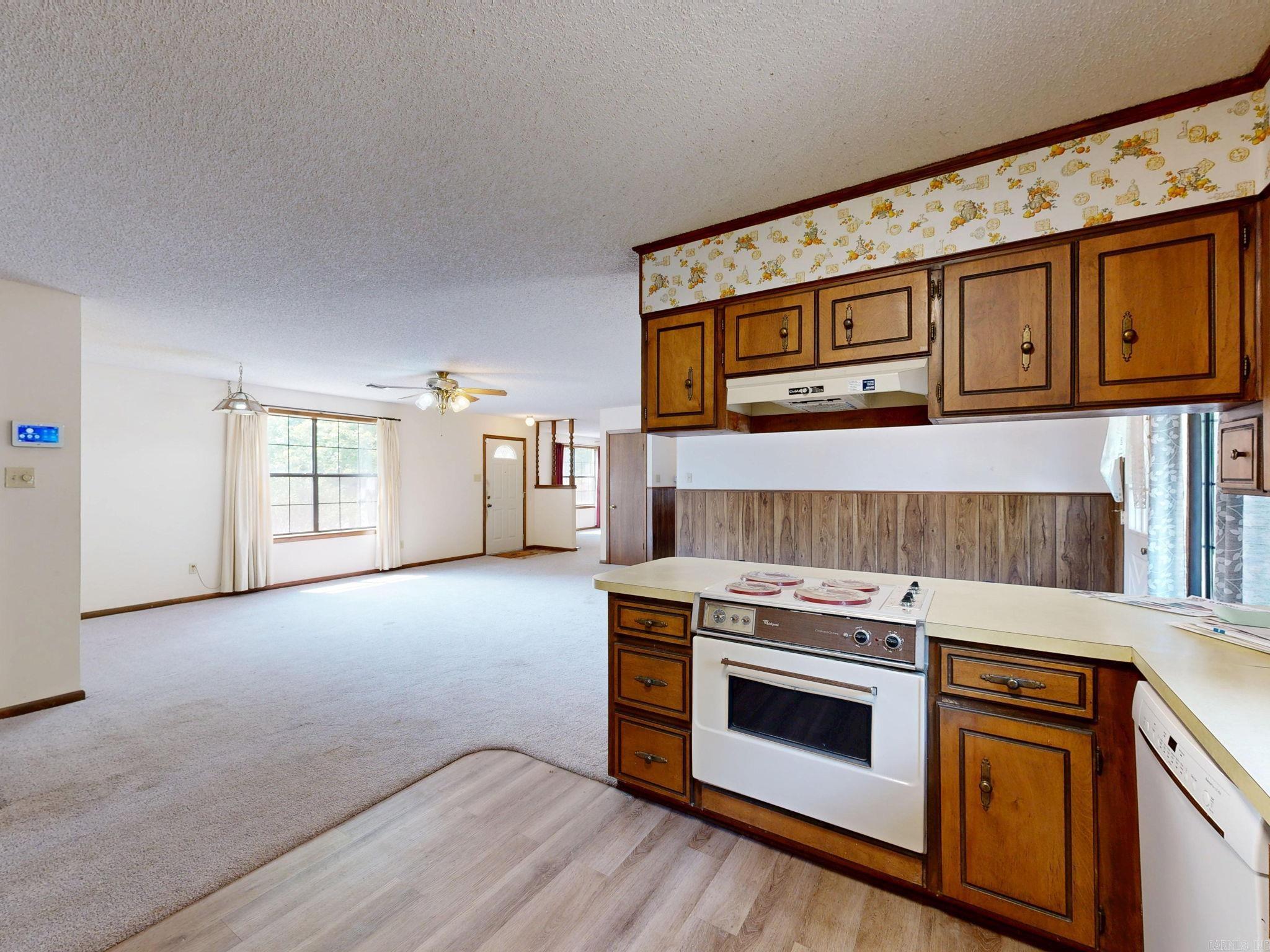 106 Torrey  Hot Springs, AR