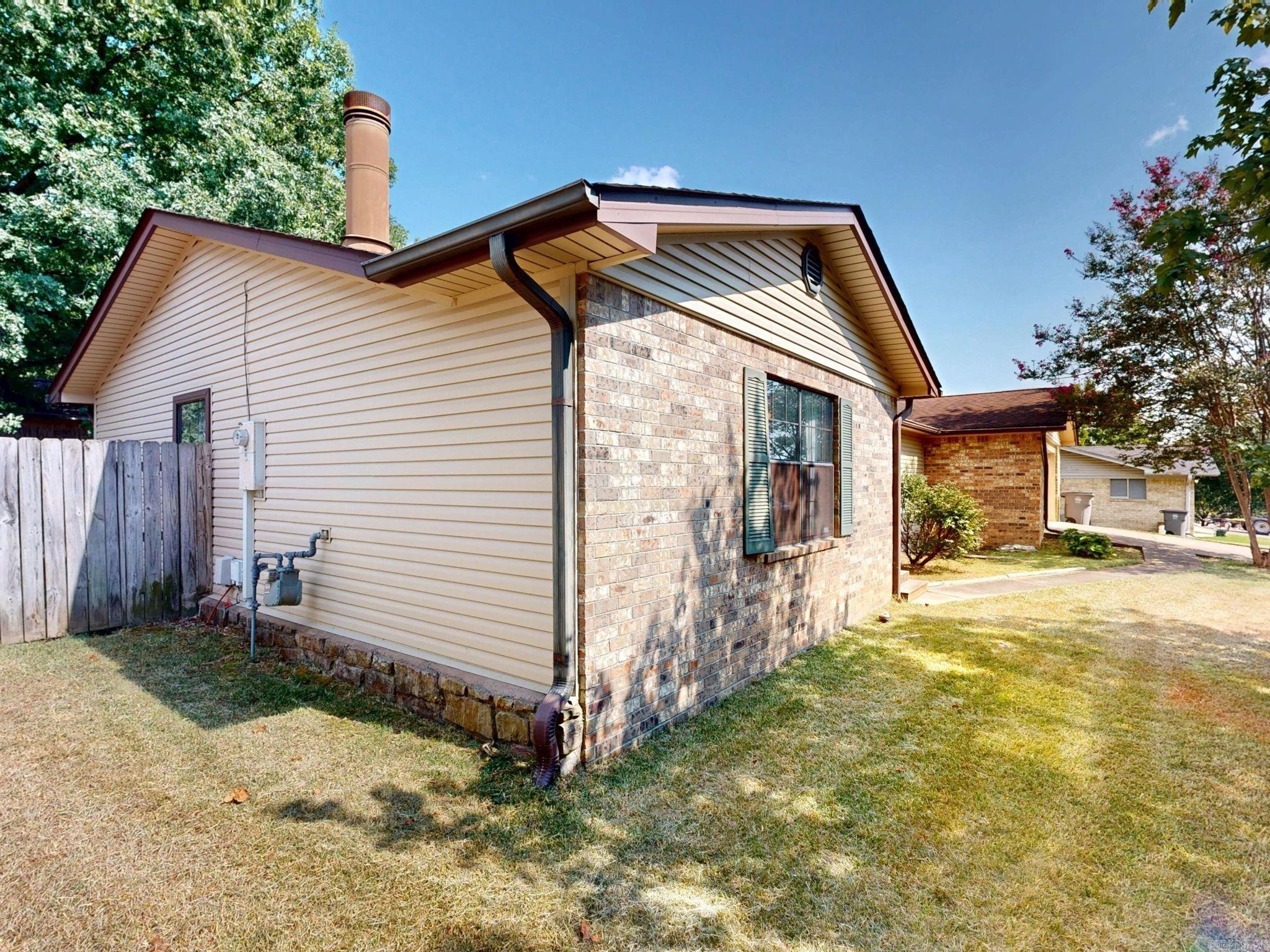 106 Torrey  Hot Springs, AR
