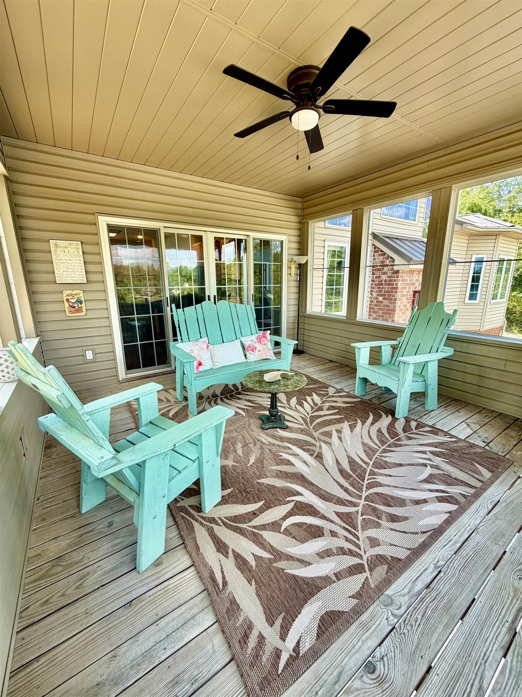 505 E Tri Lakes Dr  Horseshoe Bend, AR