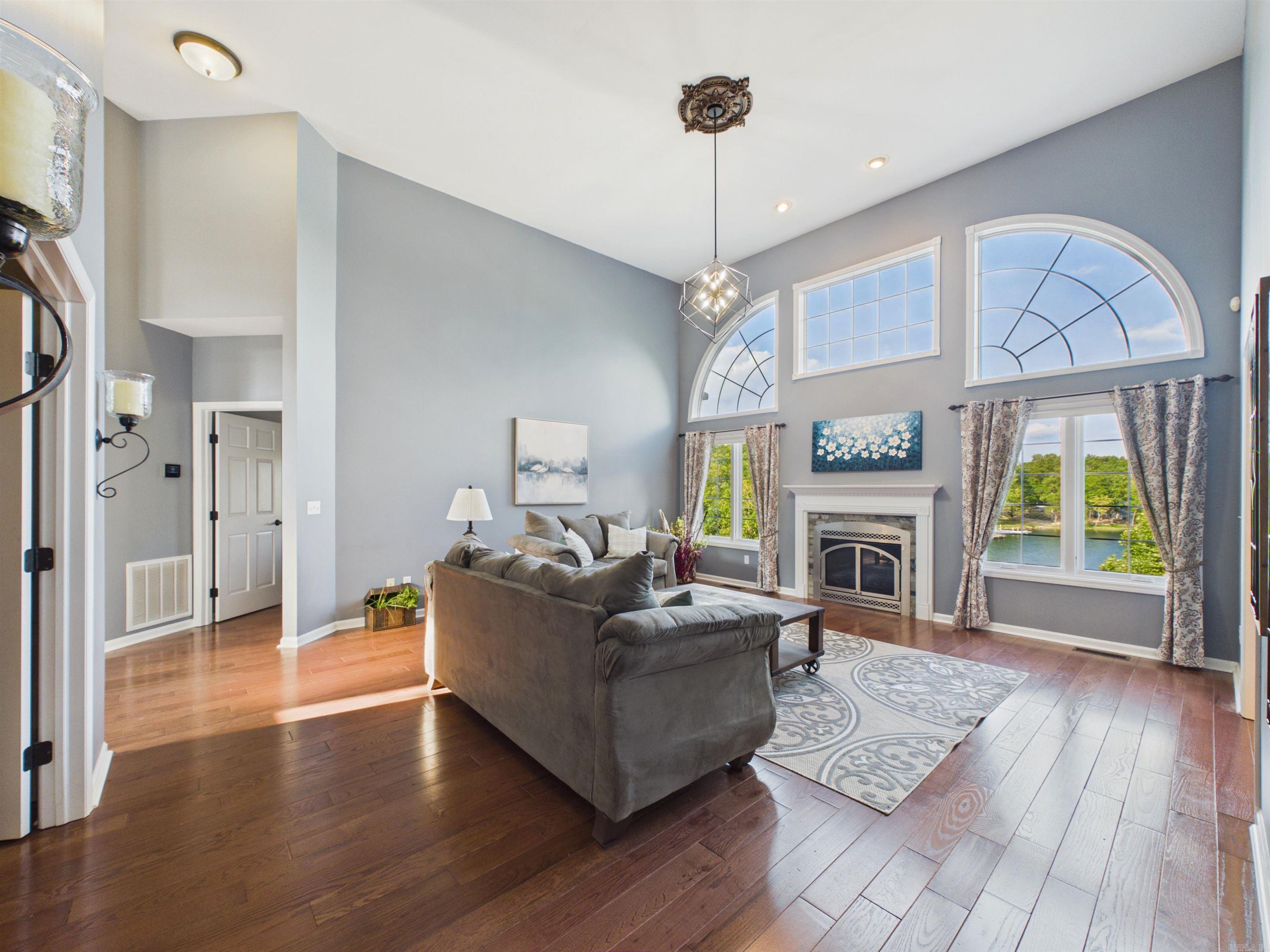 505 E Tri Lakes Dr  Horseshoe Bend, AR