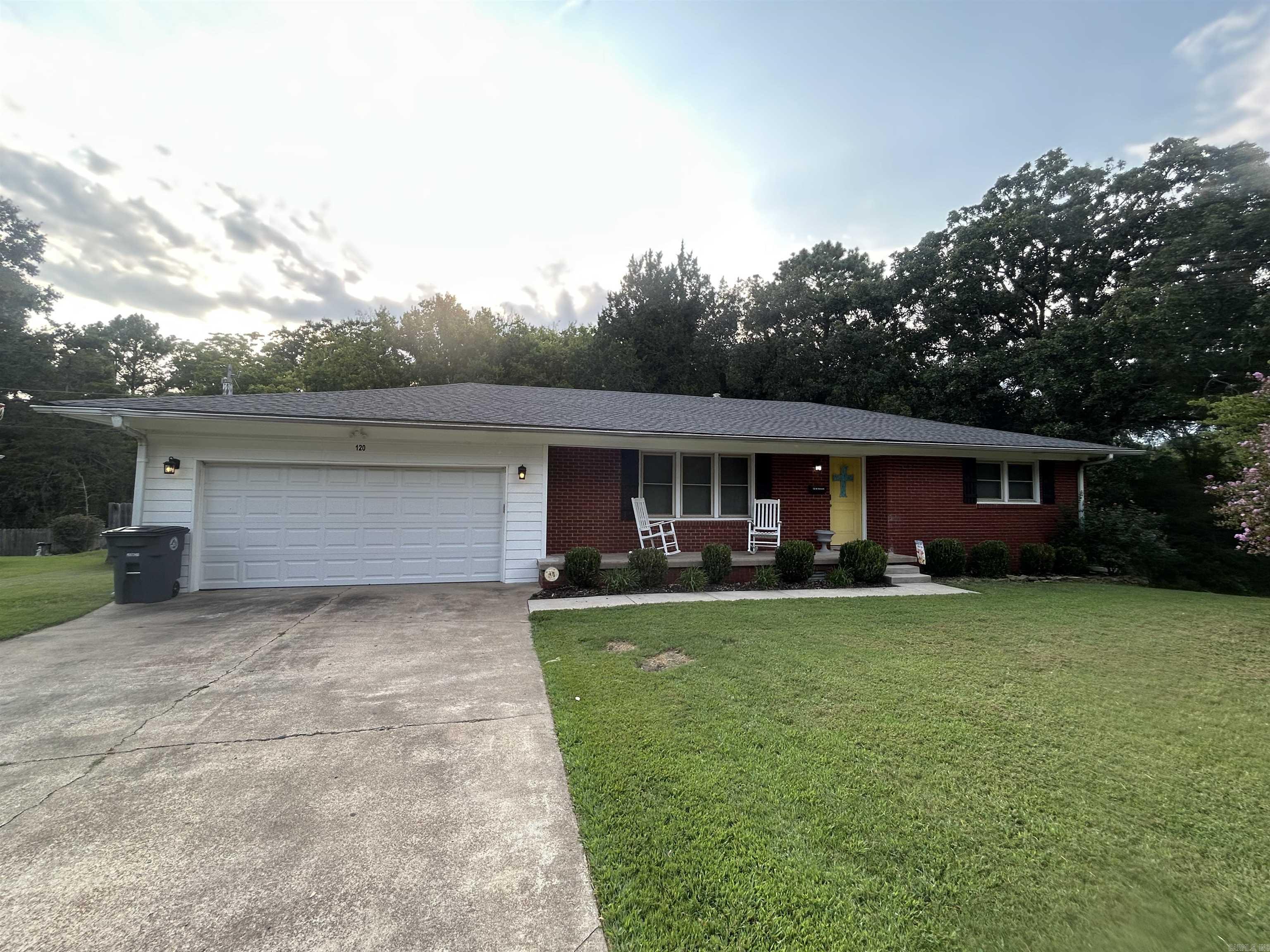 120 W Steward  Searcy, AR
