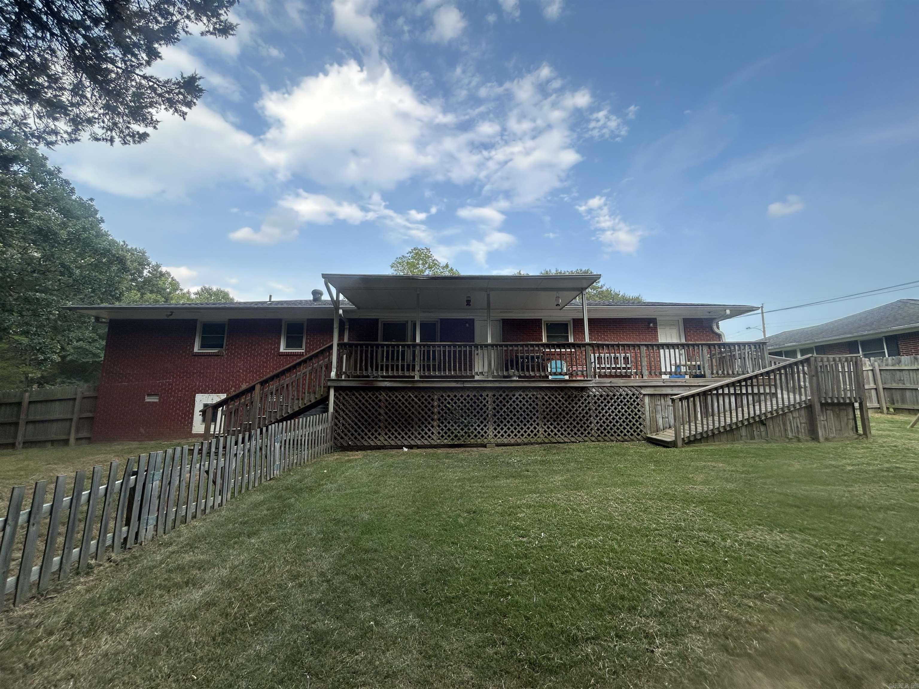 120 W Steward  Searcy, AR