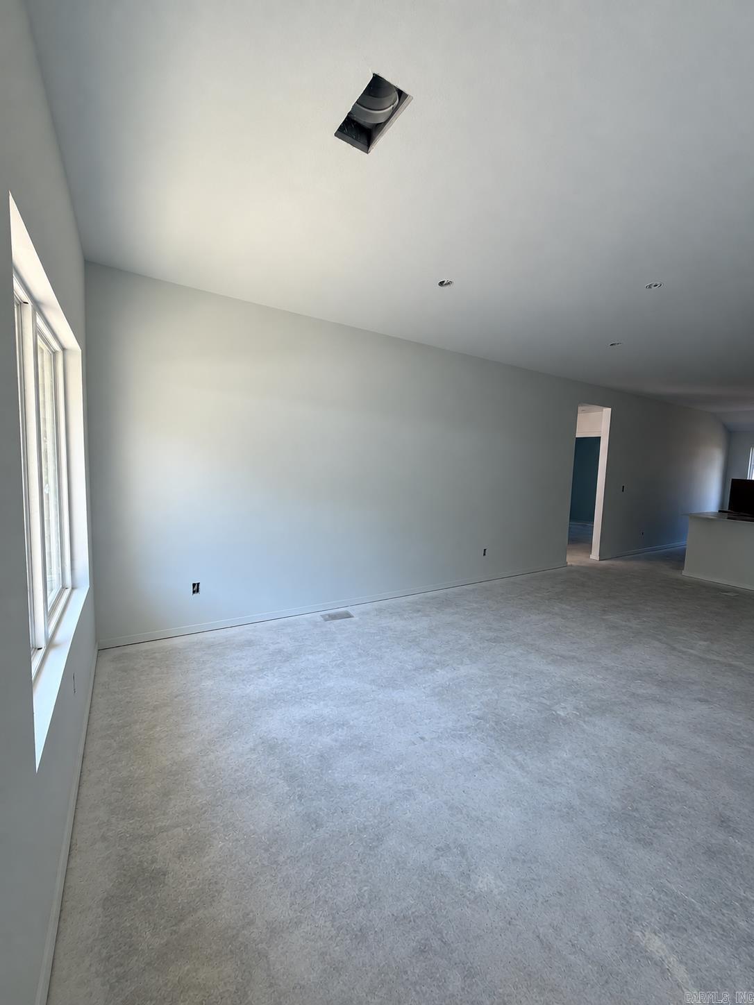 1553 Meadows Drive — photo 5