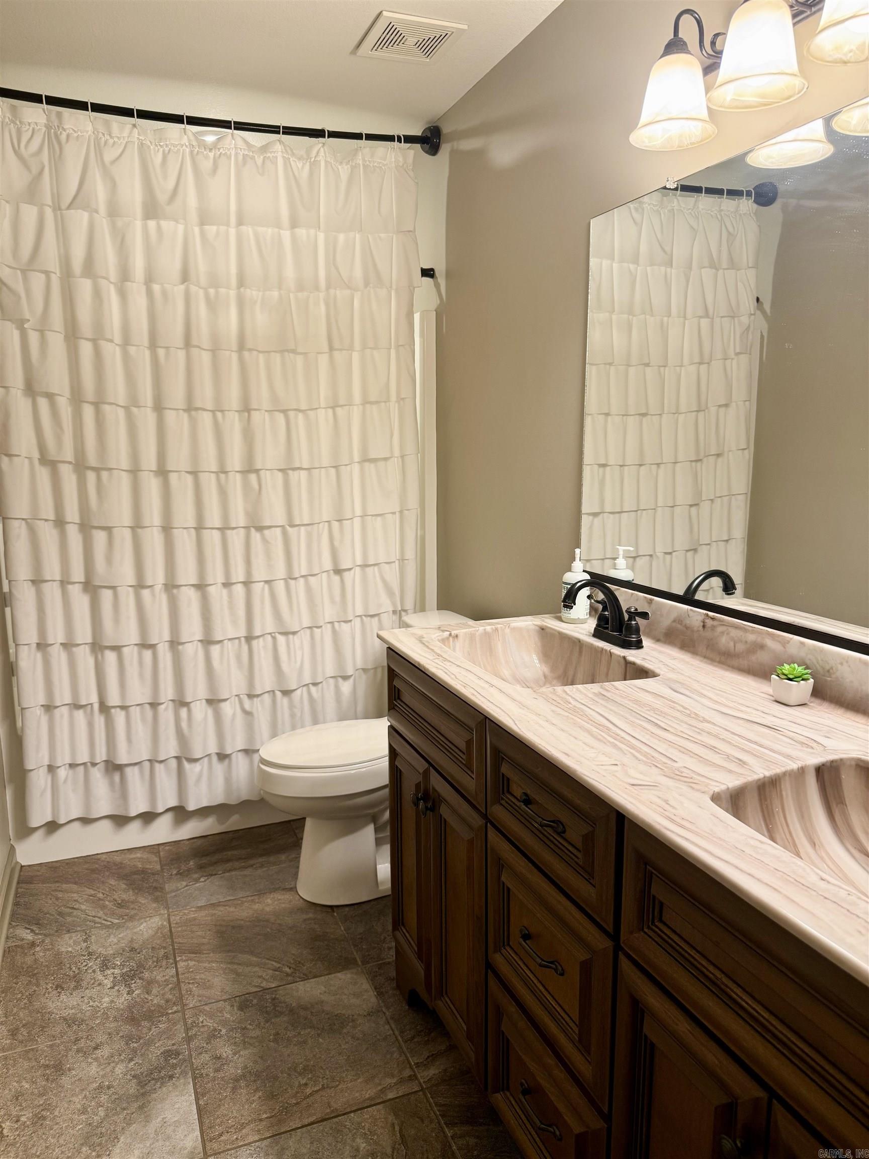 1807 Austin  Paragould, AR