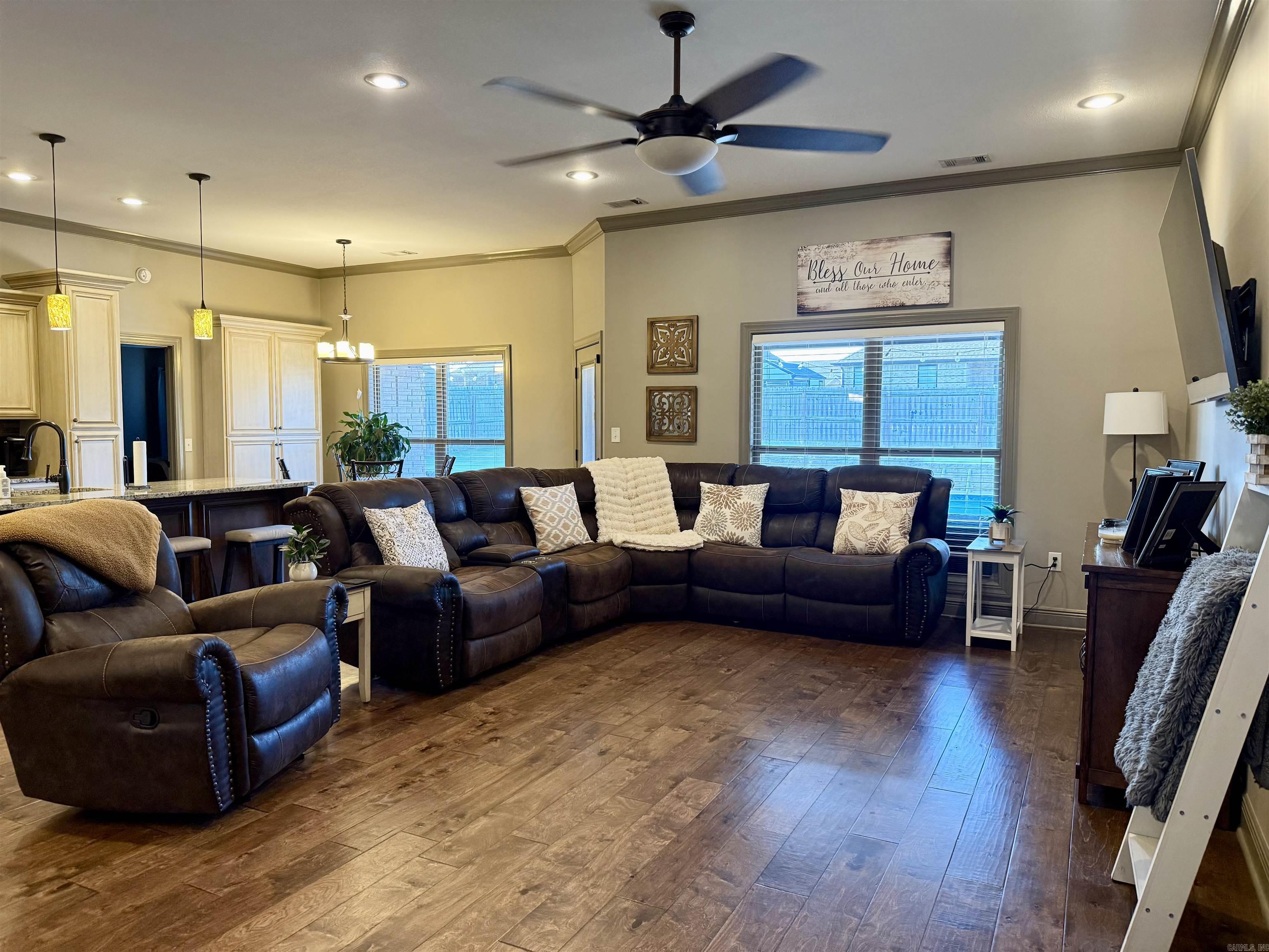 1807 Austin  Paragould, AR