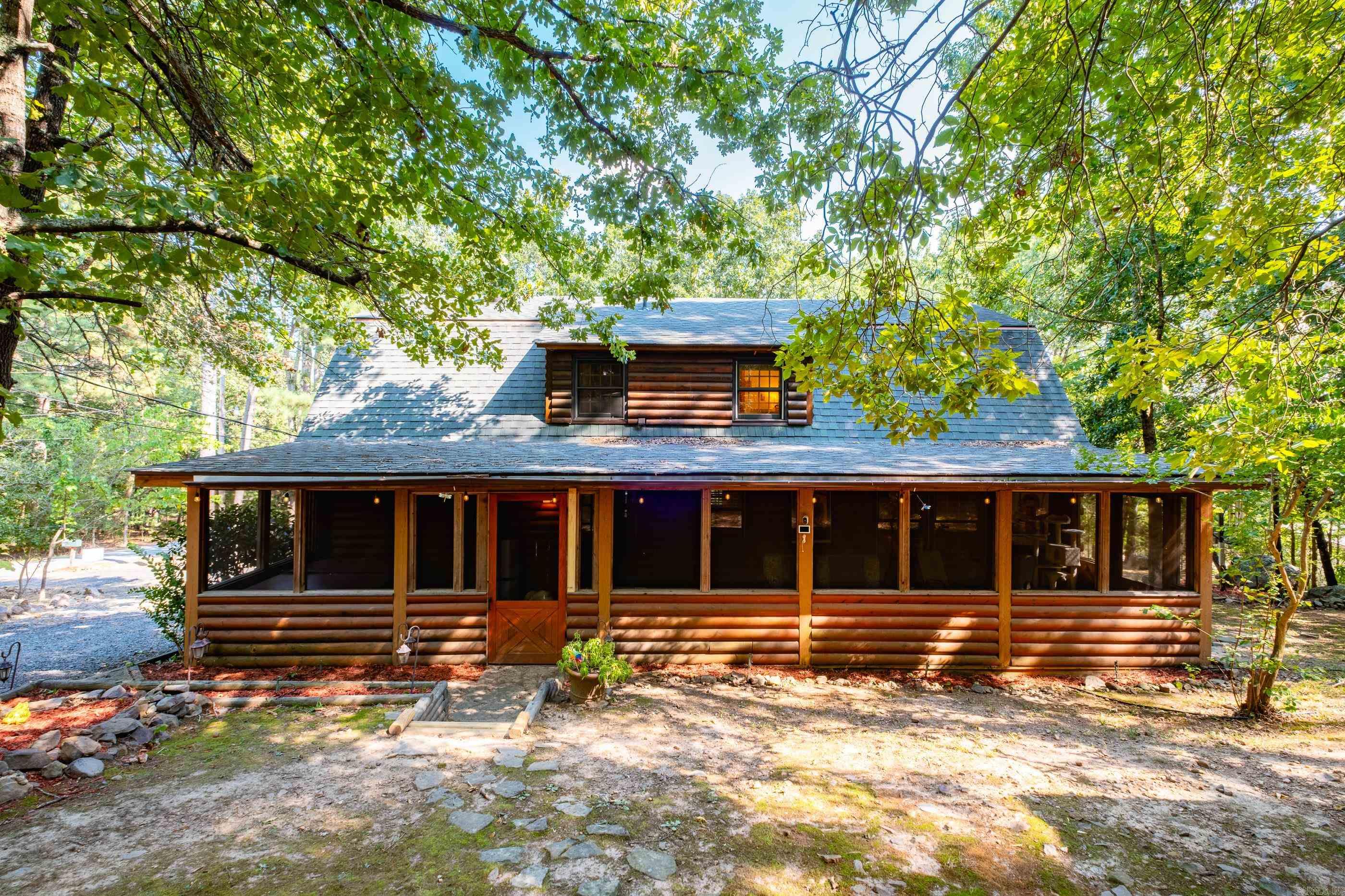 9819  Old Arkansas  Roland, AR