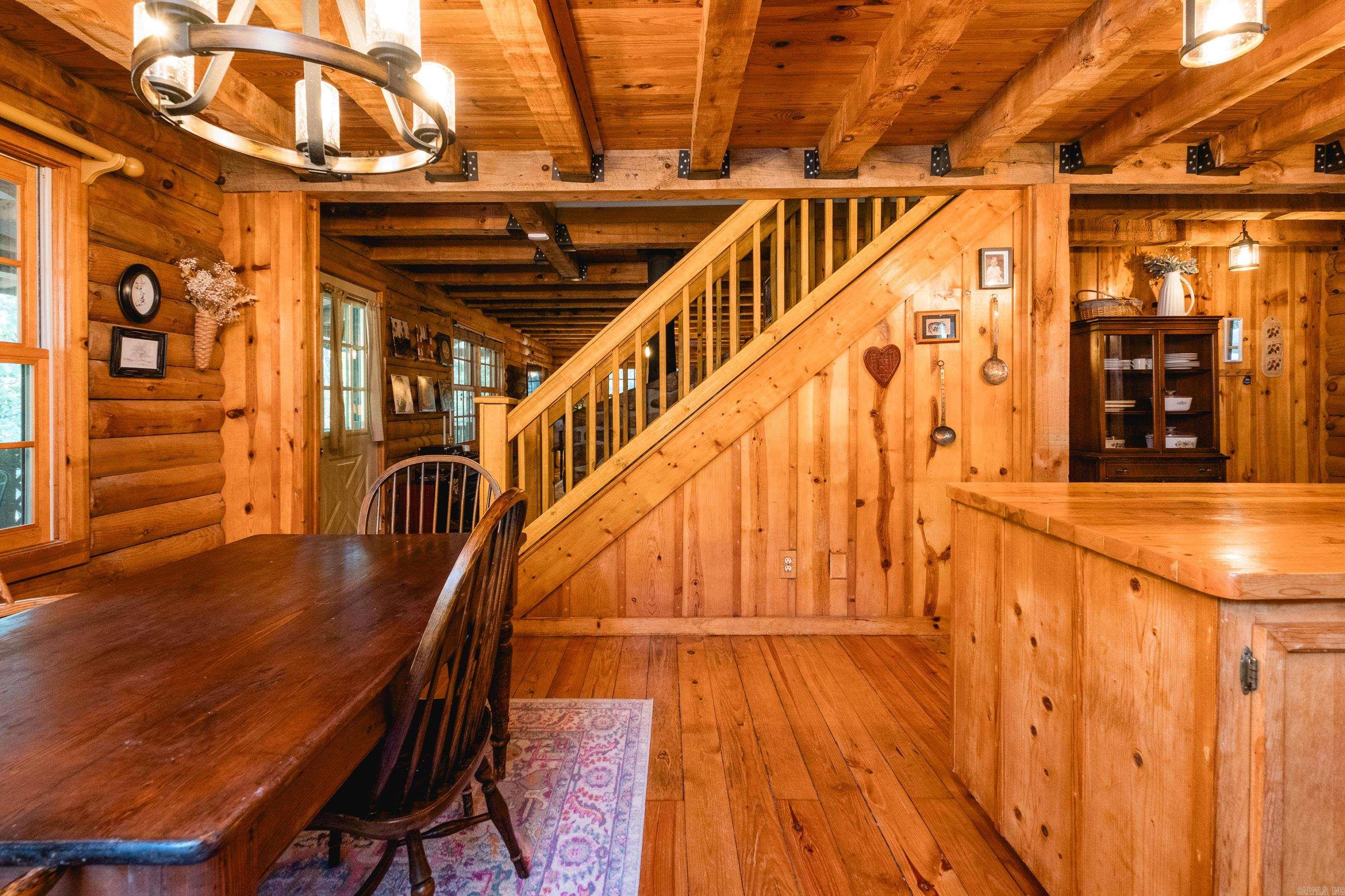 9819 Old Arkansas  Roland, AR