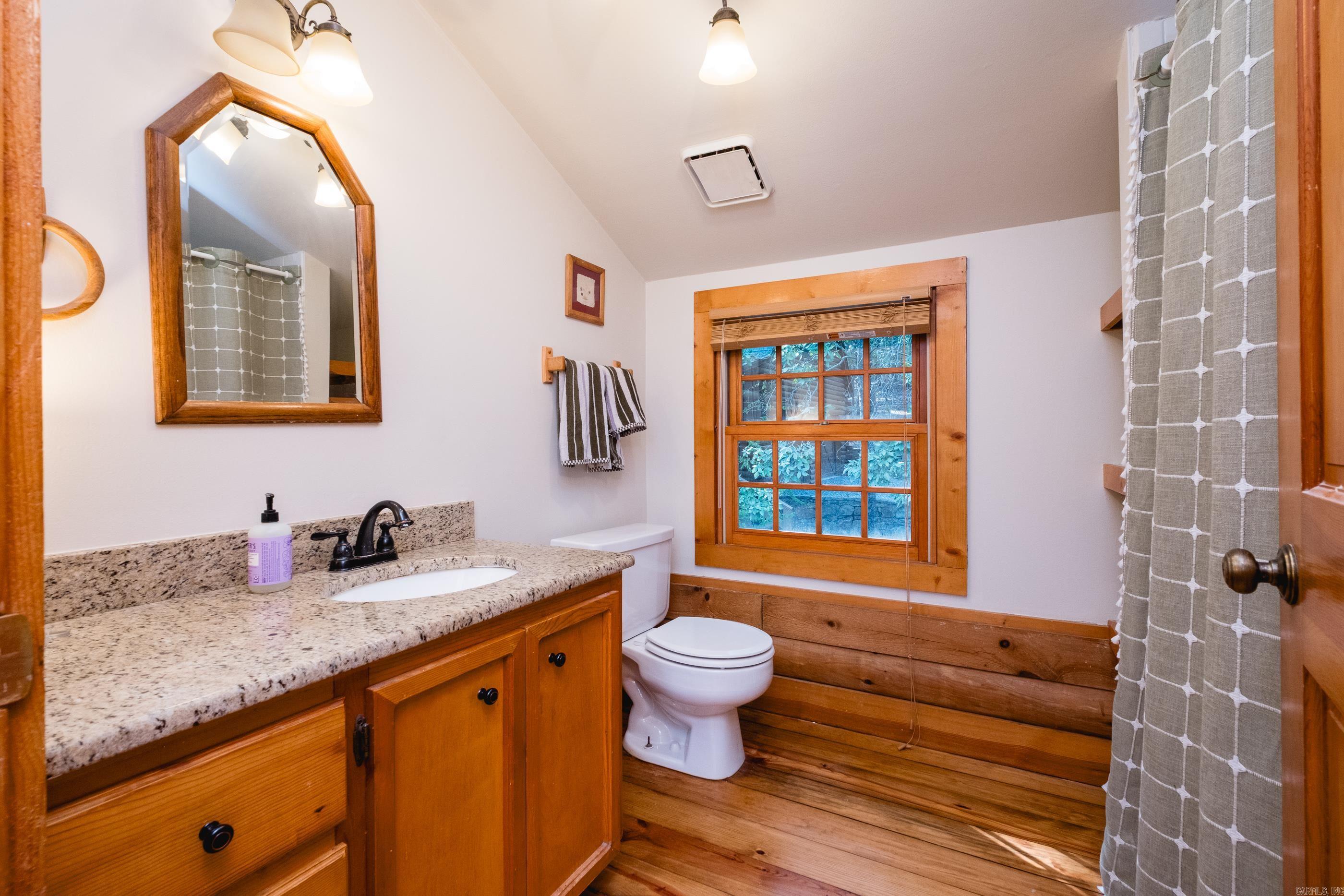 9819 Old Arkansas  Roland, AR