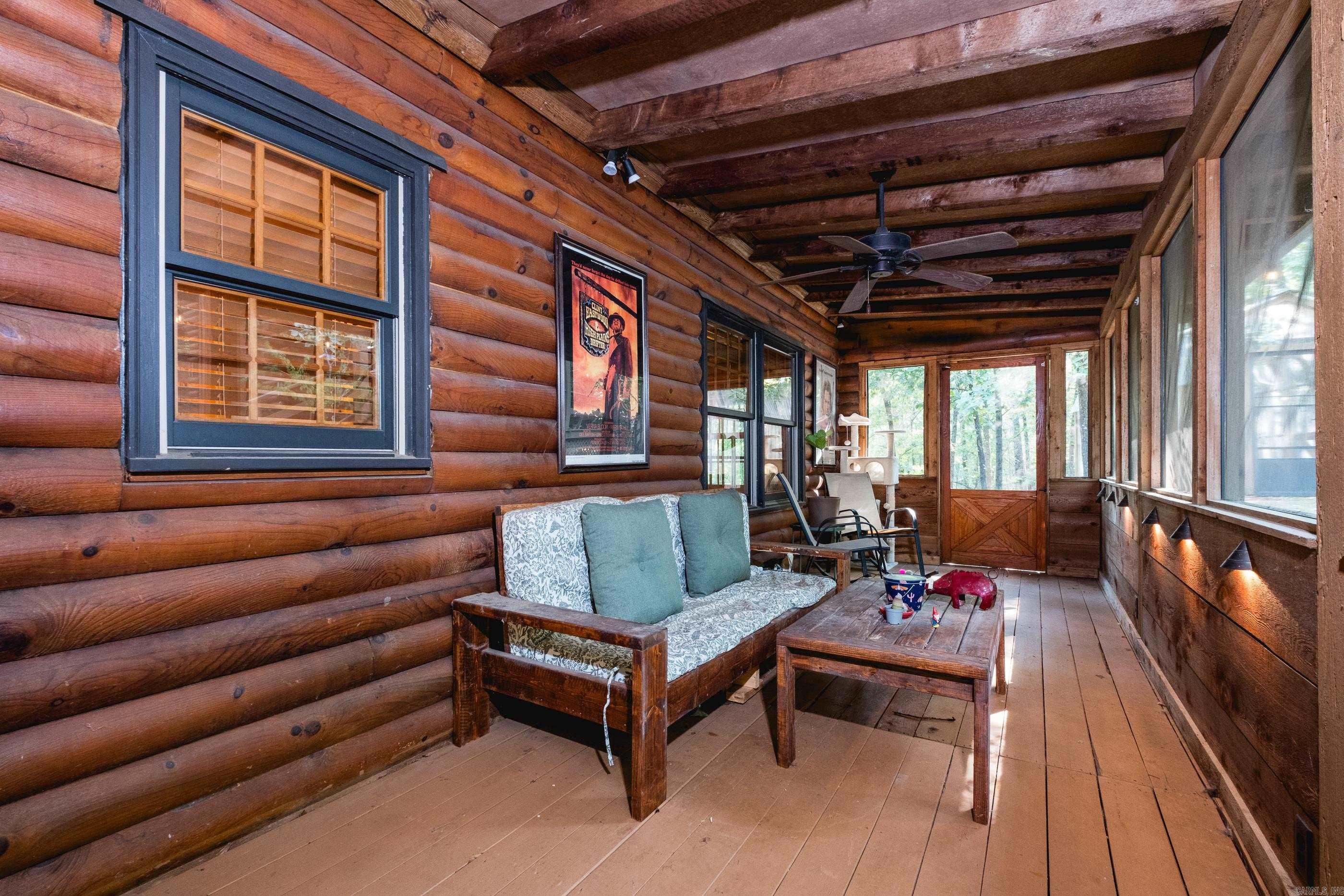 9819 Old Arkansas  Roland, AR
