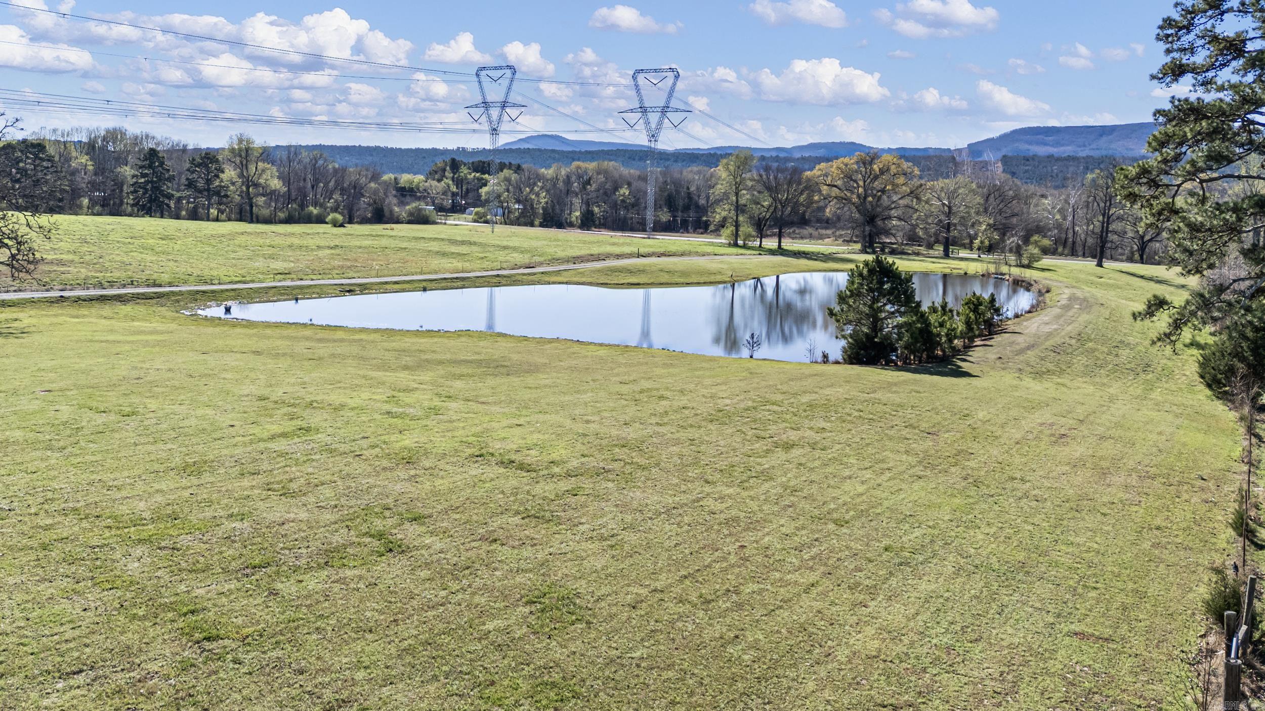 25951 E 22 Highway Delaware, AR 72835