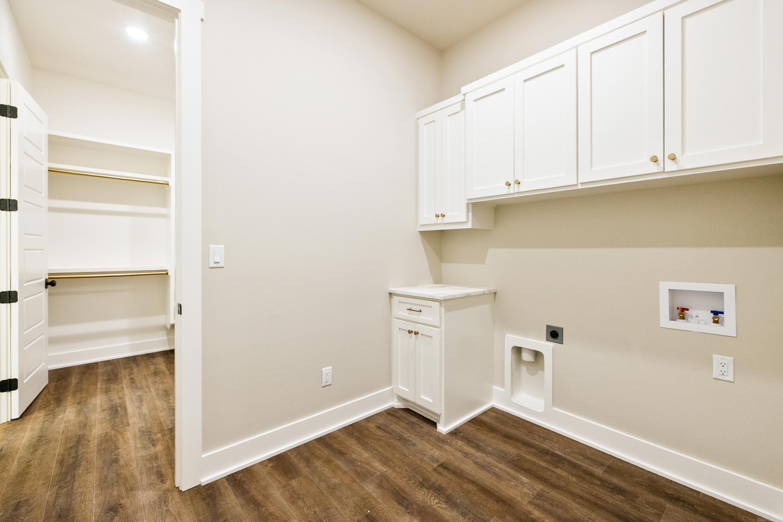 5 Nubarron  Hot Springs Village, AR