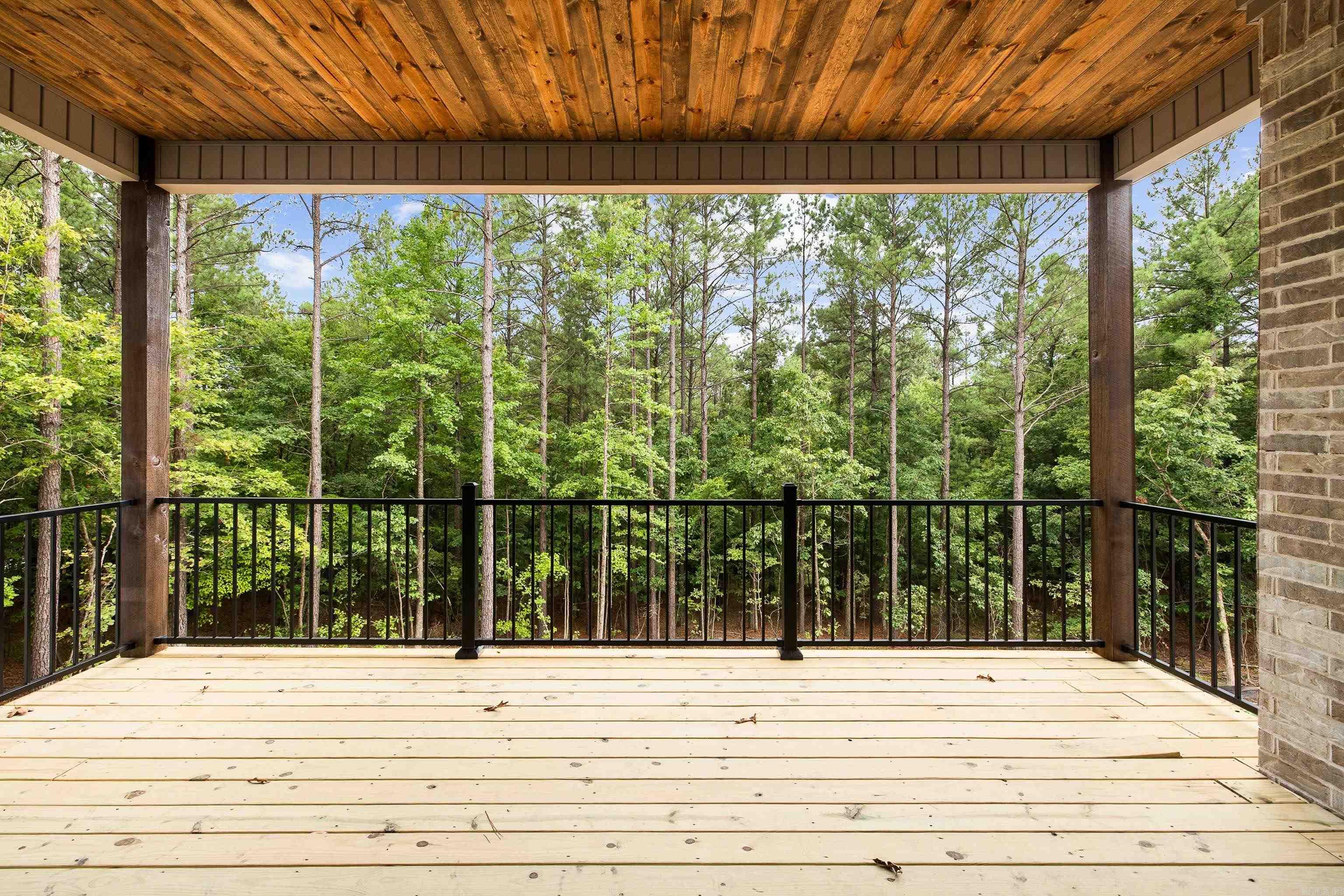 5 Nubarron  Hot Springs Village, AR