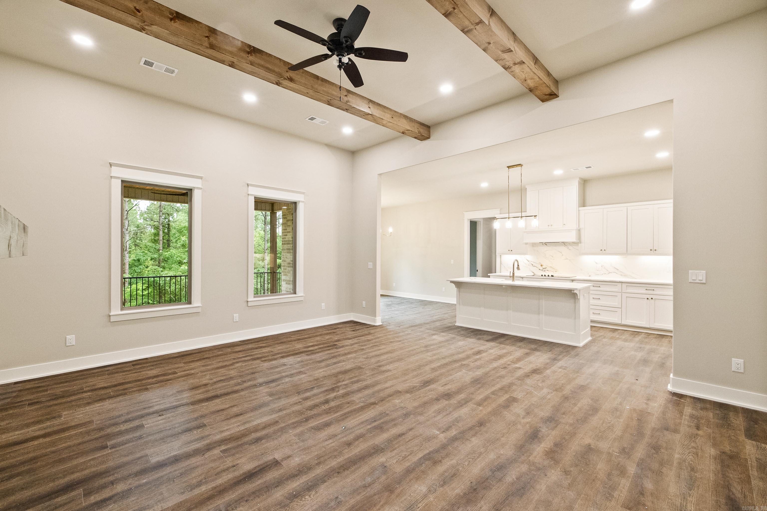 5 Nubarron  Hot Springs Village, AR