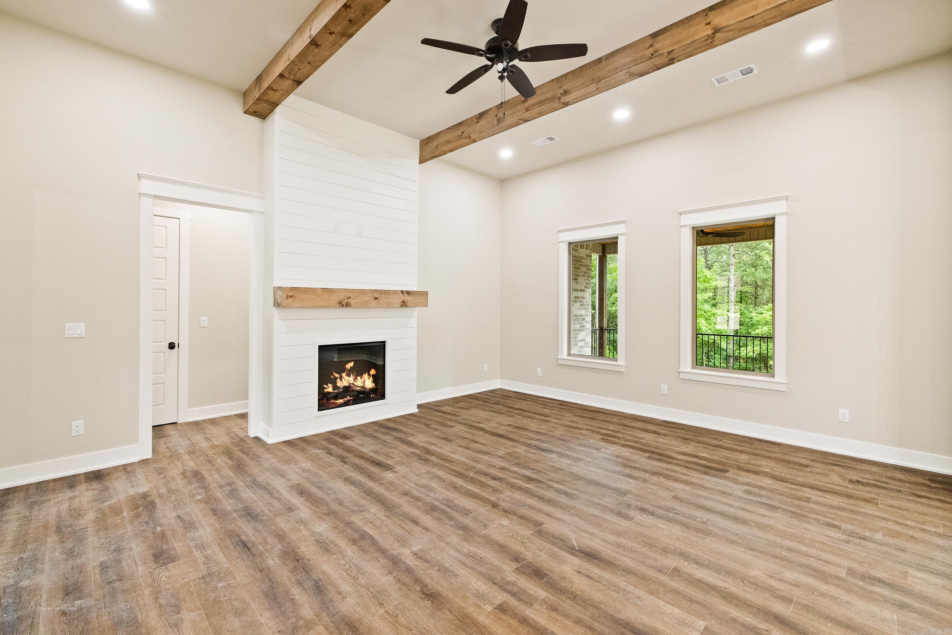 5 Nubarron  Hot Springs Village, AR
