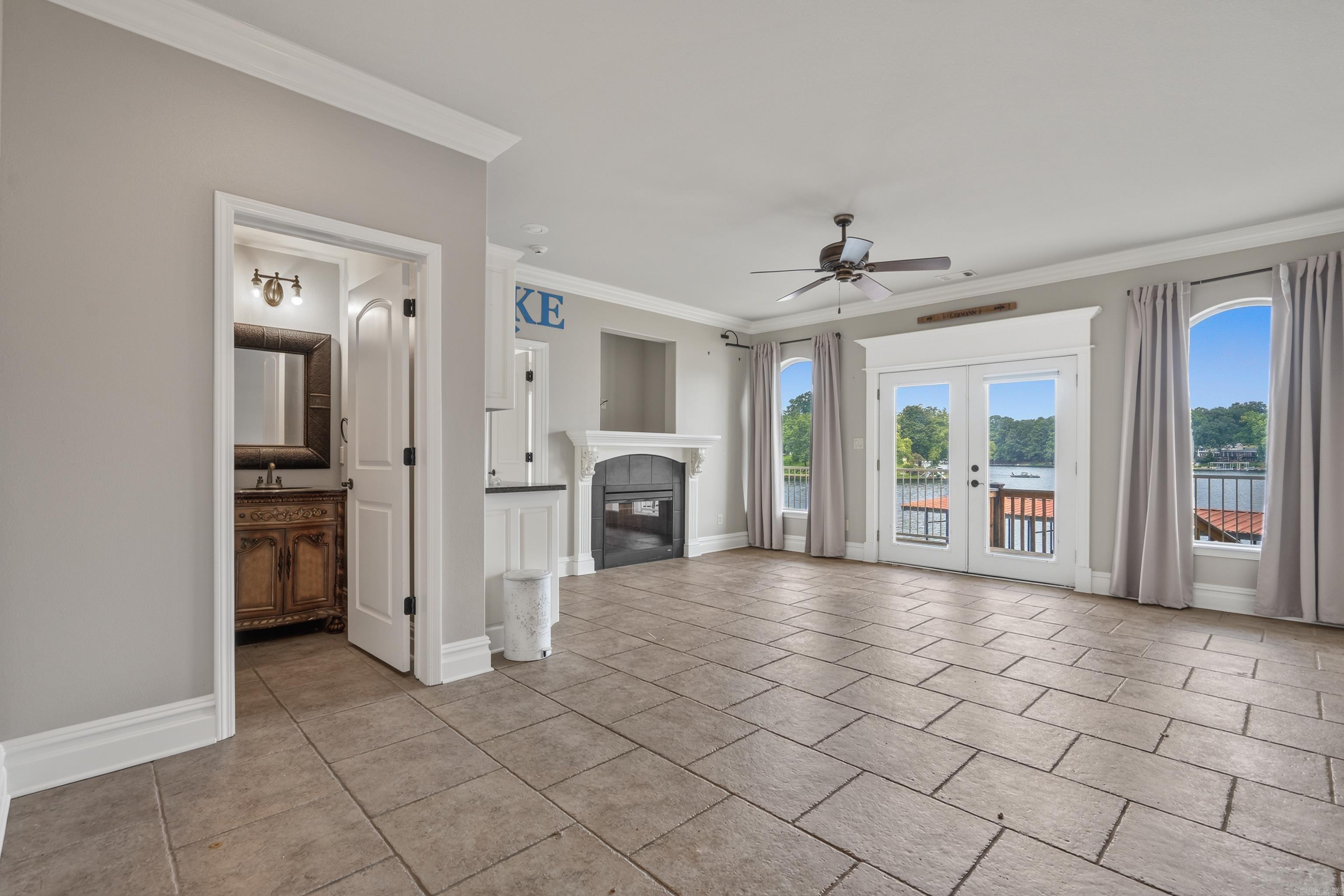 1380 Airport  Hot Springs, AR