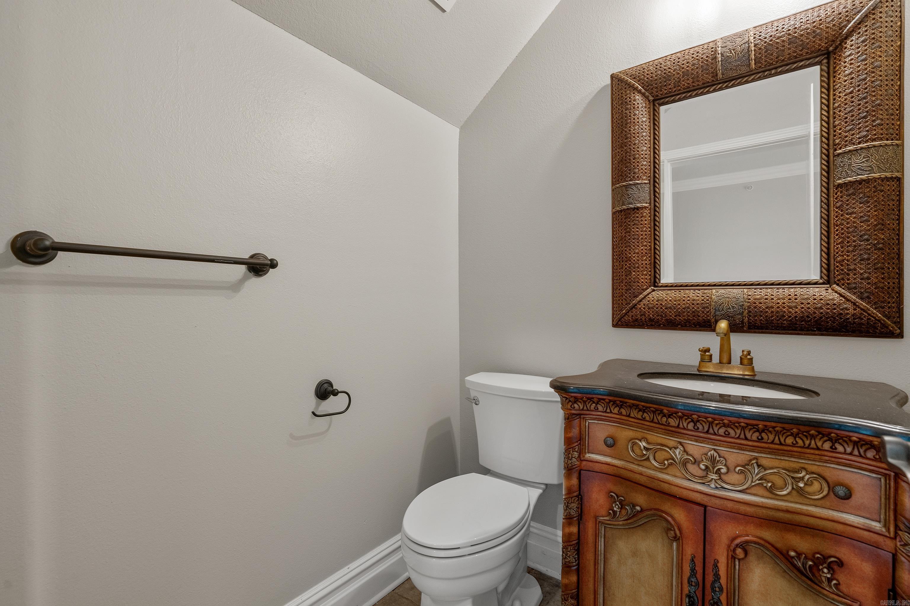 1380 Airport  Hot Springs, AR