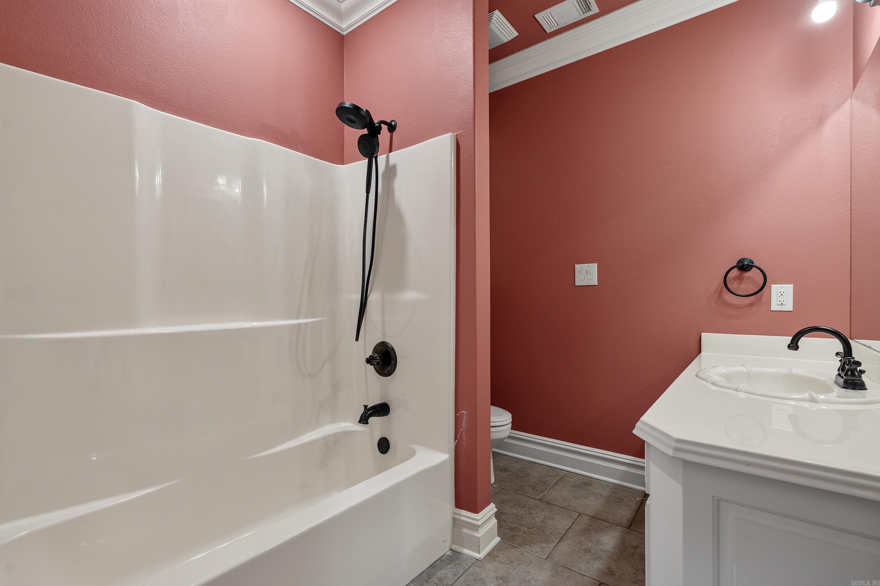 1380 Airport  Hot Springs, AR
