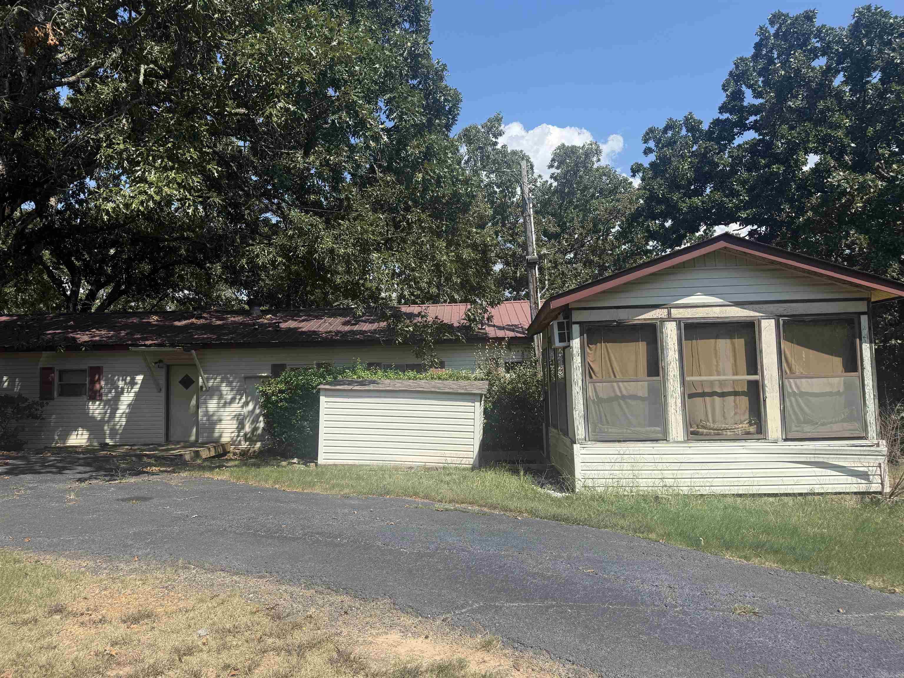 2014 Cove Creek Road Quitman, AR 72131