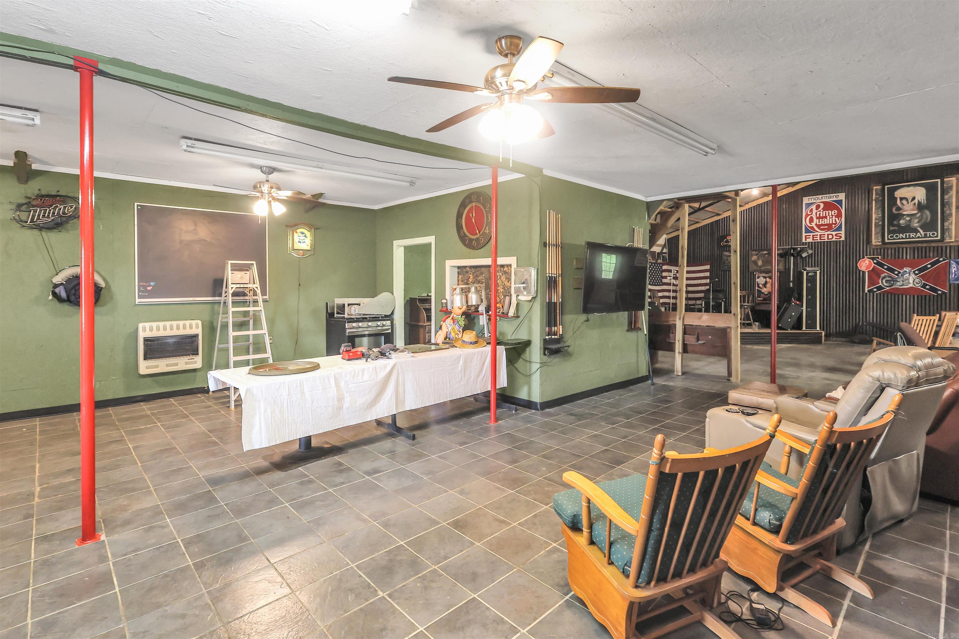 80 Parliment  Mount Ida, AR
