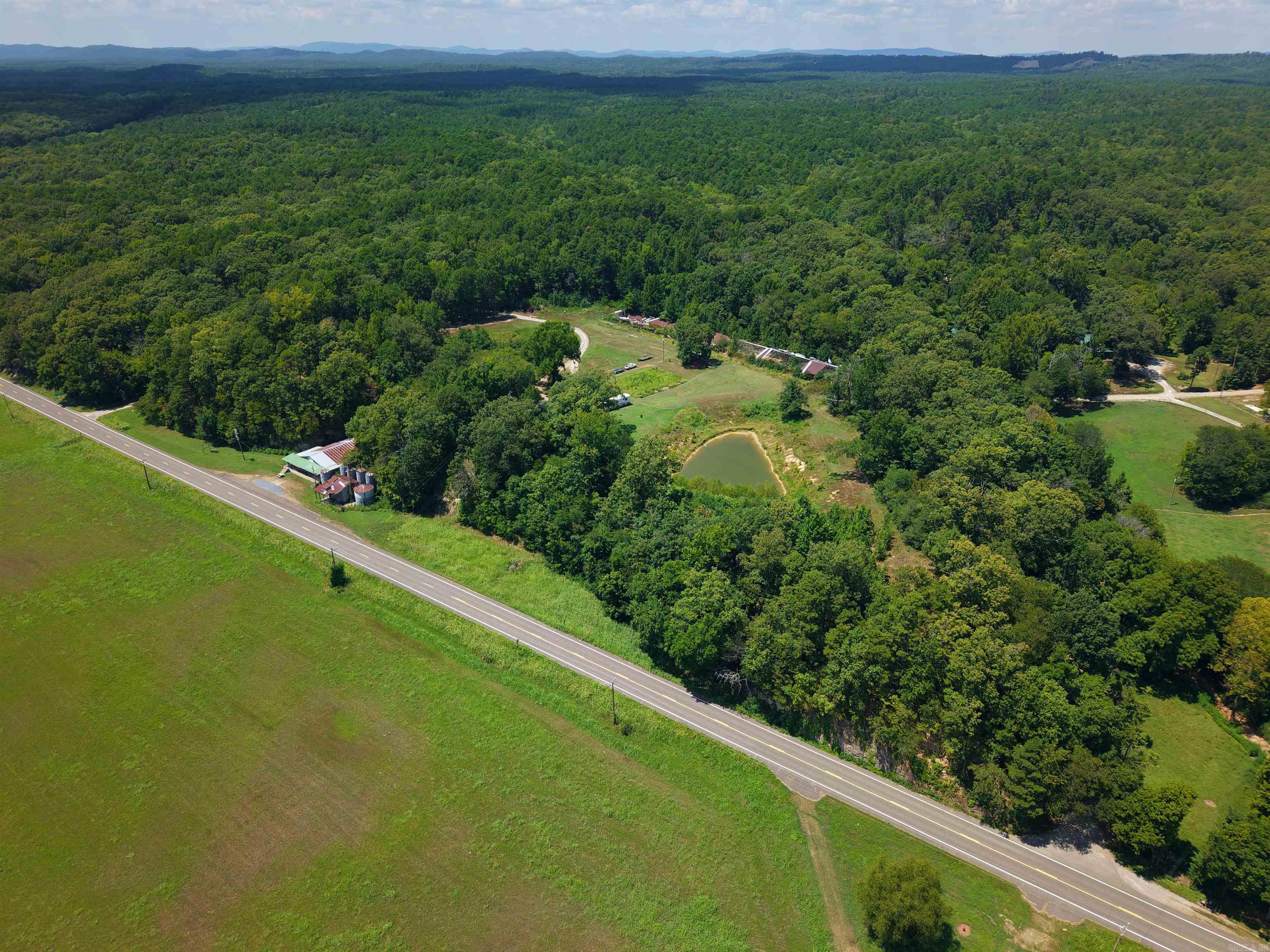 80 Parliment  Mount Ida, AR