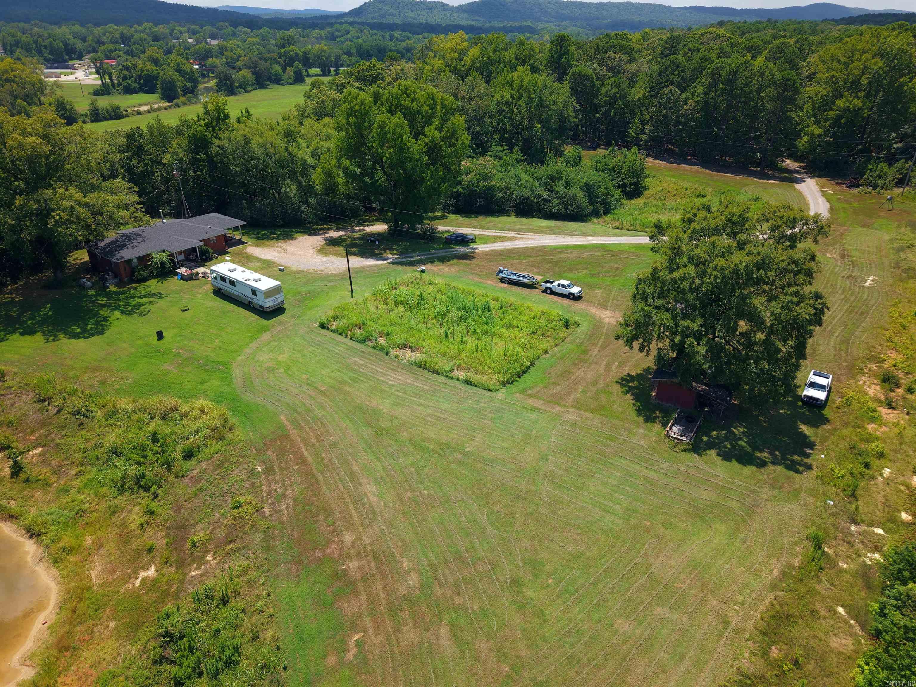 80 Parliment  Mount Ida, AR