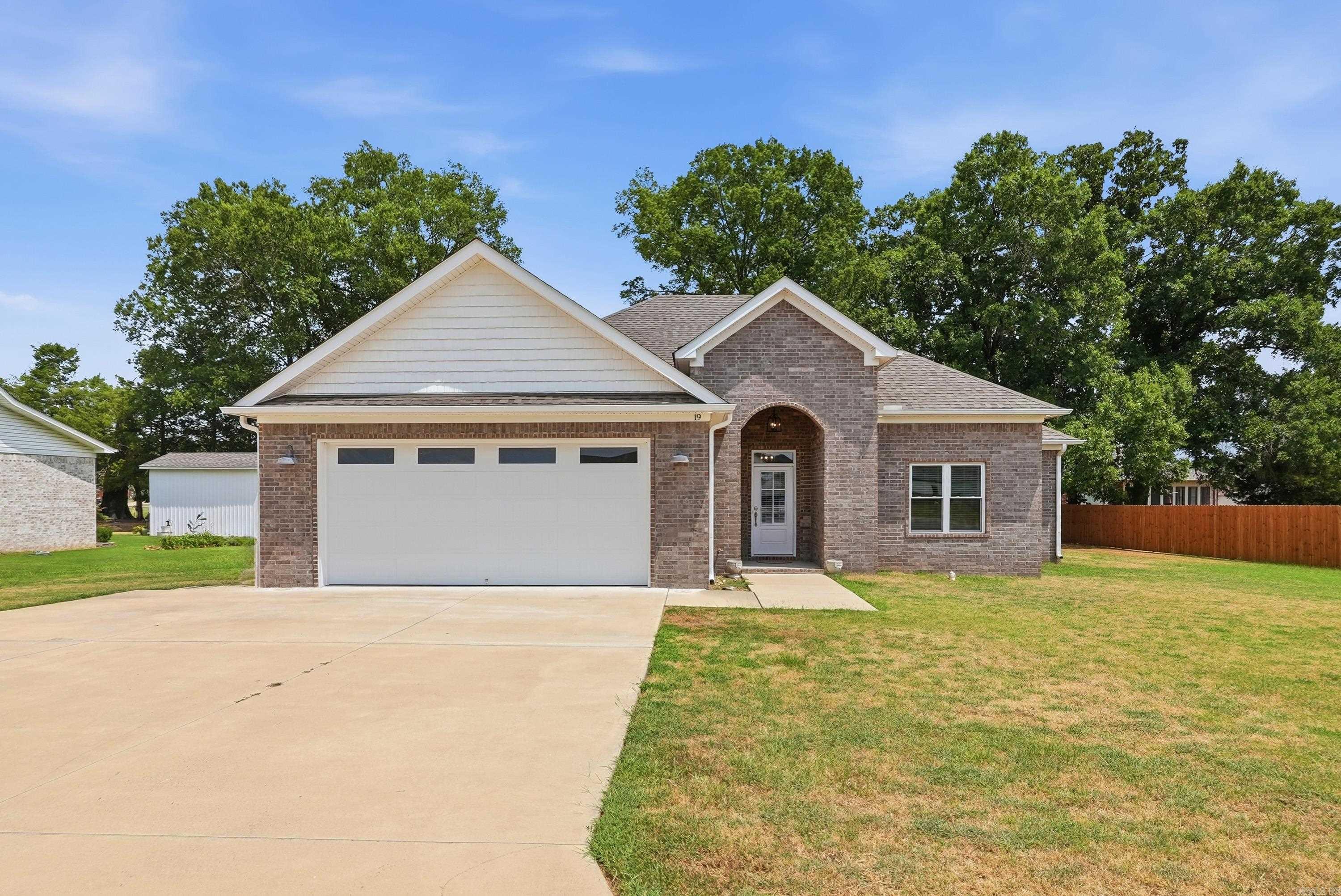 19 Sunset  Morrilton, AR