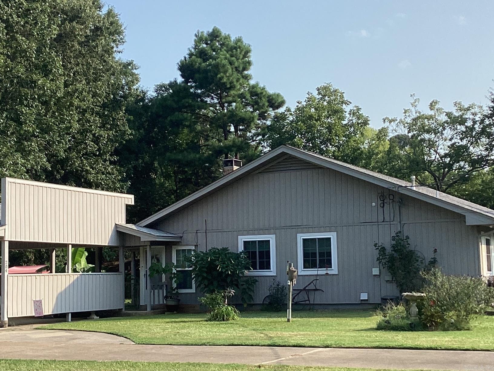 202 Kathryn St  Prescott, AR