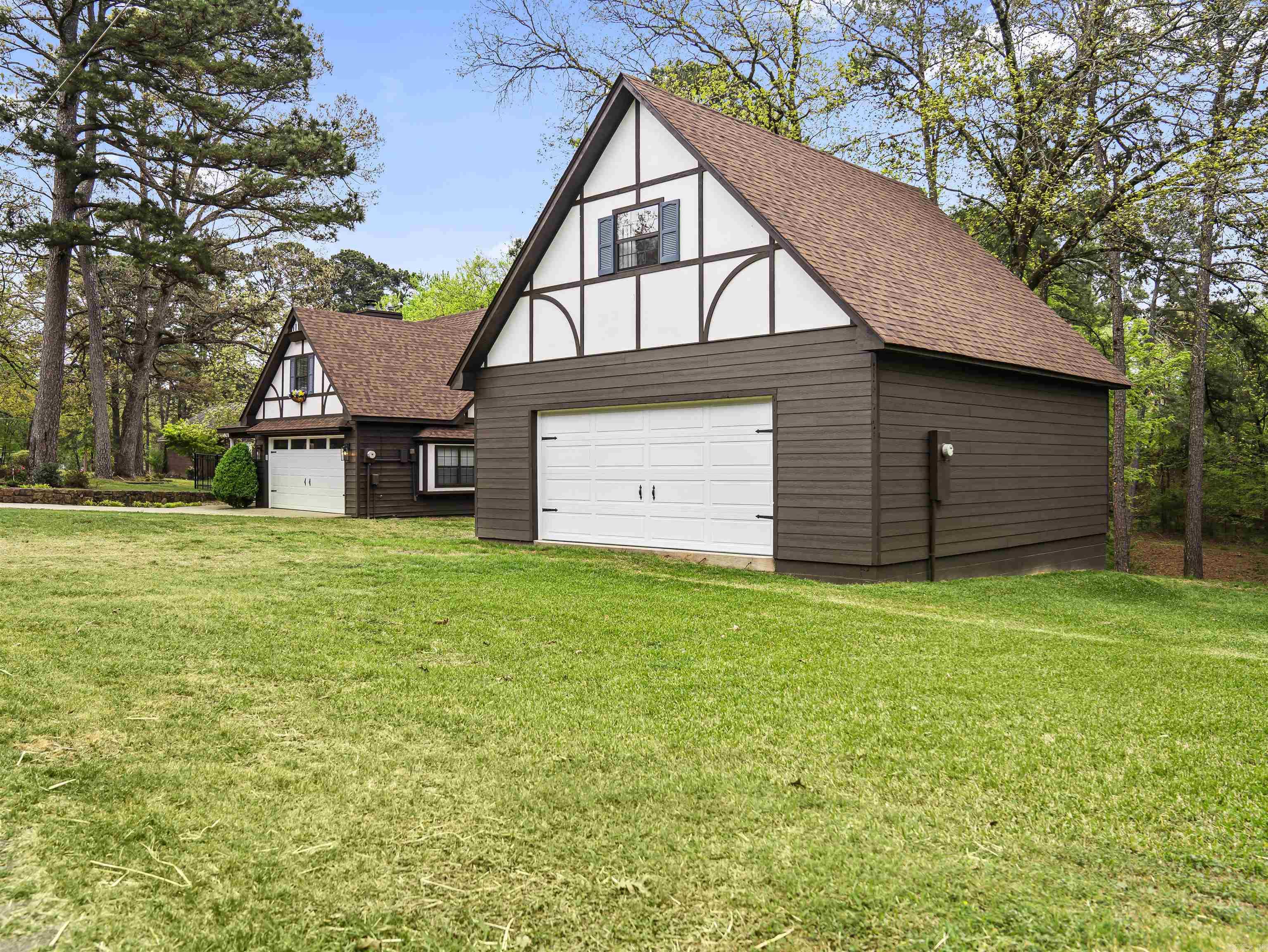 109 Buster Reed  Hot Springs, AR