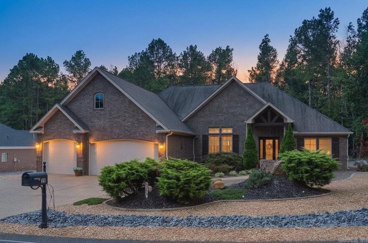 22  Arturo  Hot Springs Village, AR