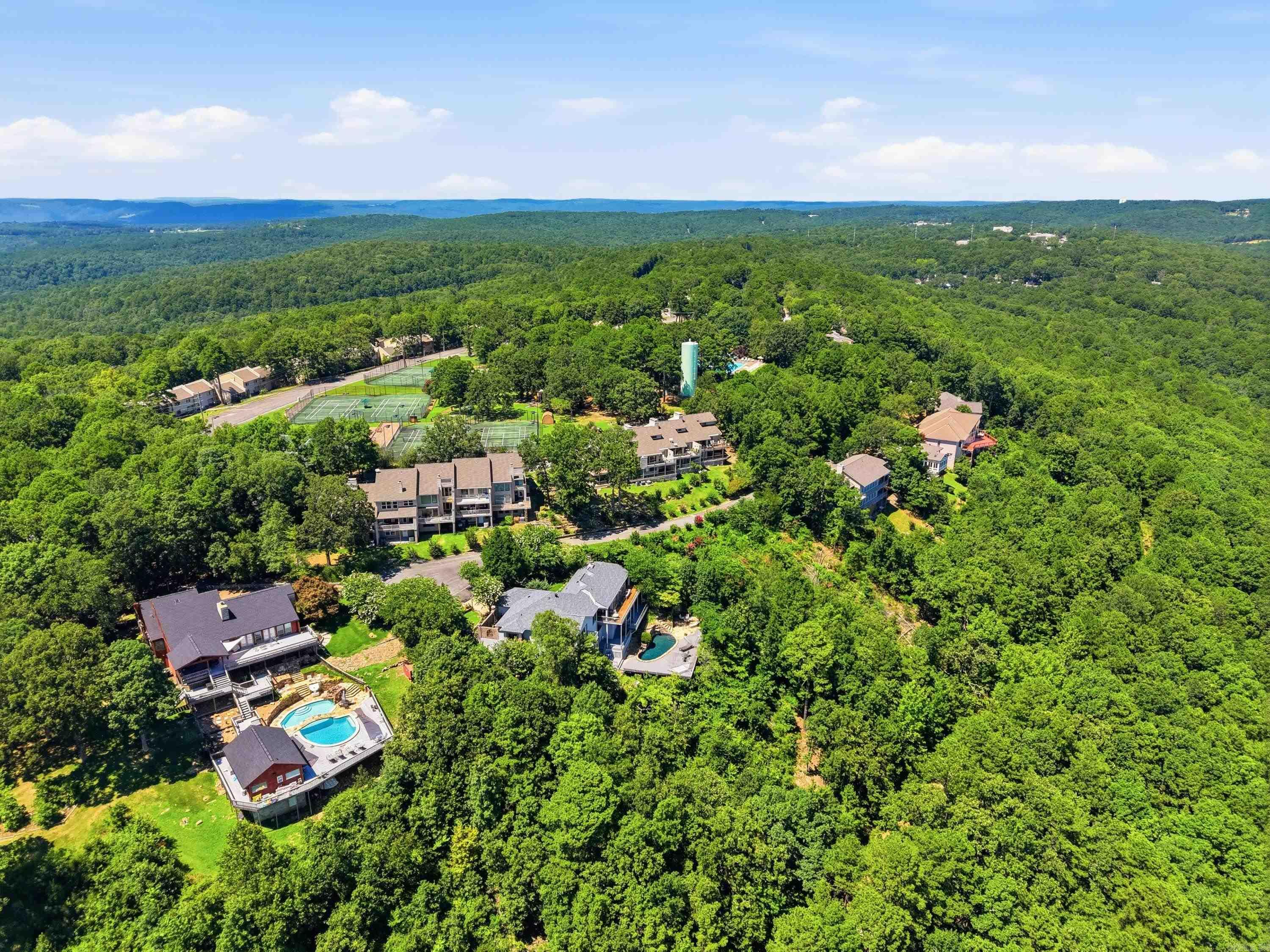 104 Chelsea Dr. #31  Fairfield Bay, AR
