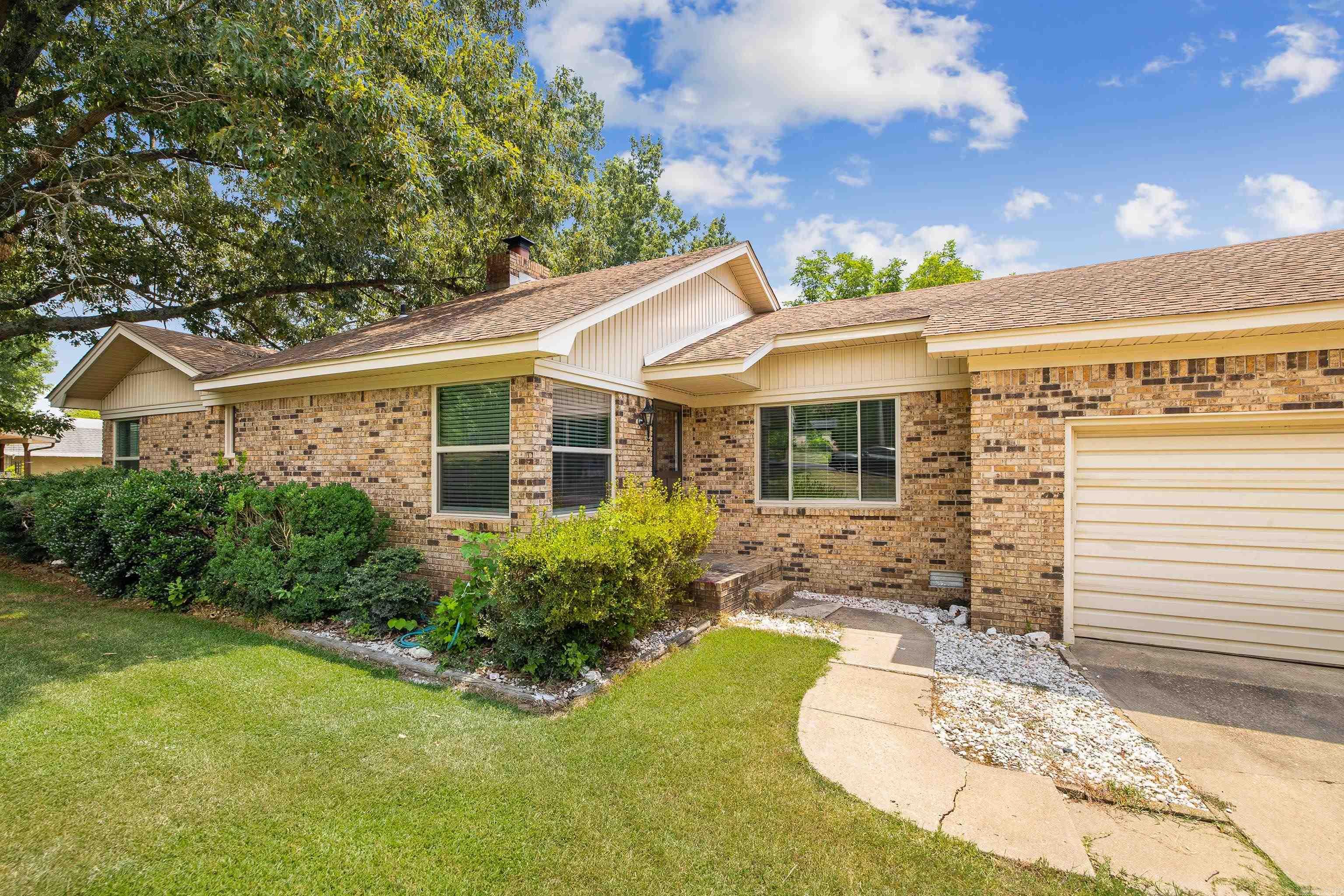 305 Ruth  Benton, AR