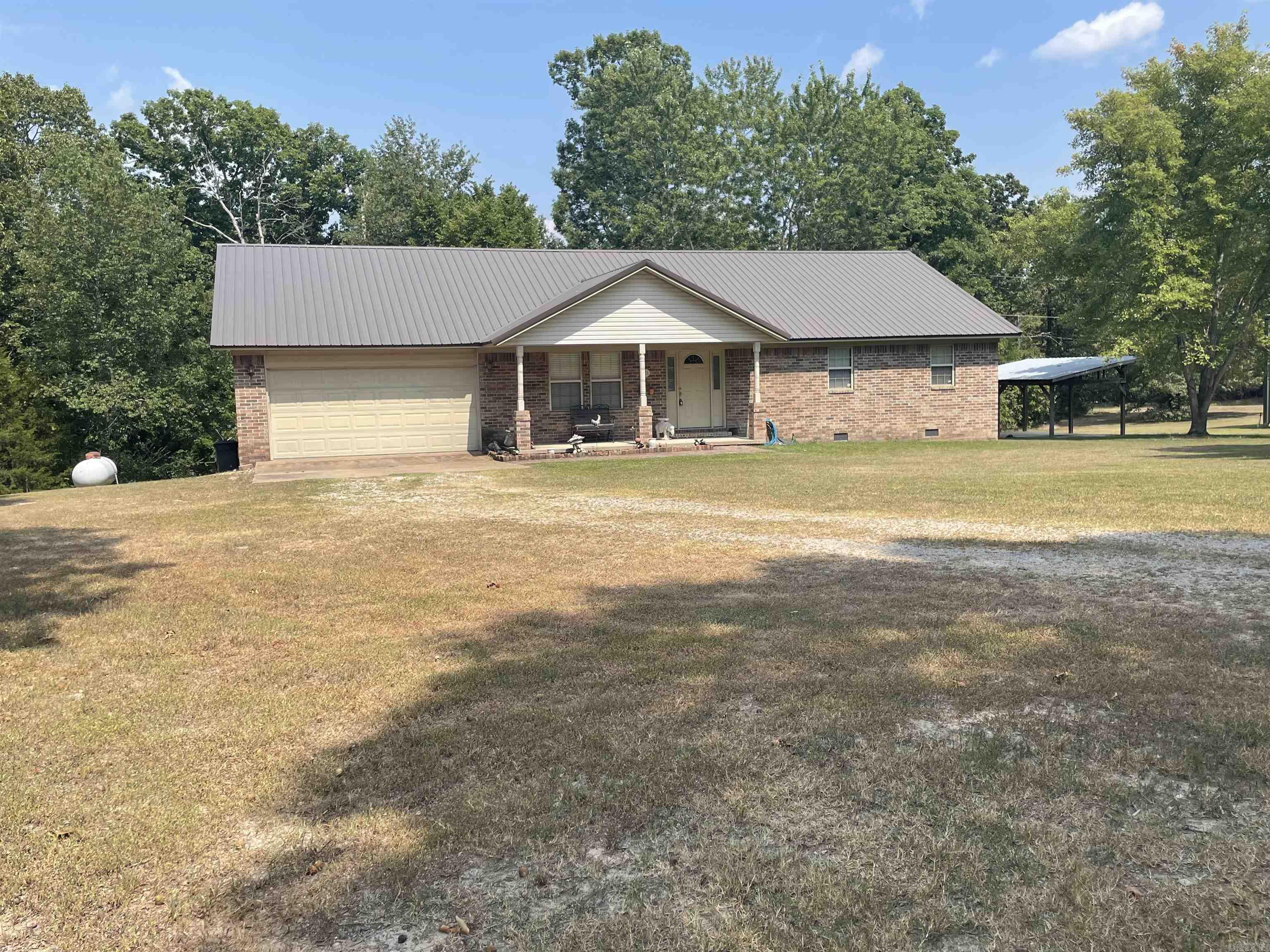 186  Wilcox  Mountain View, AR