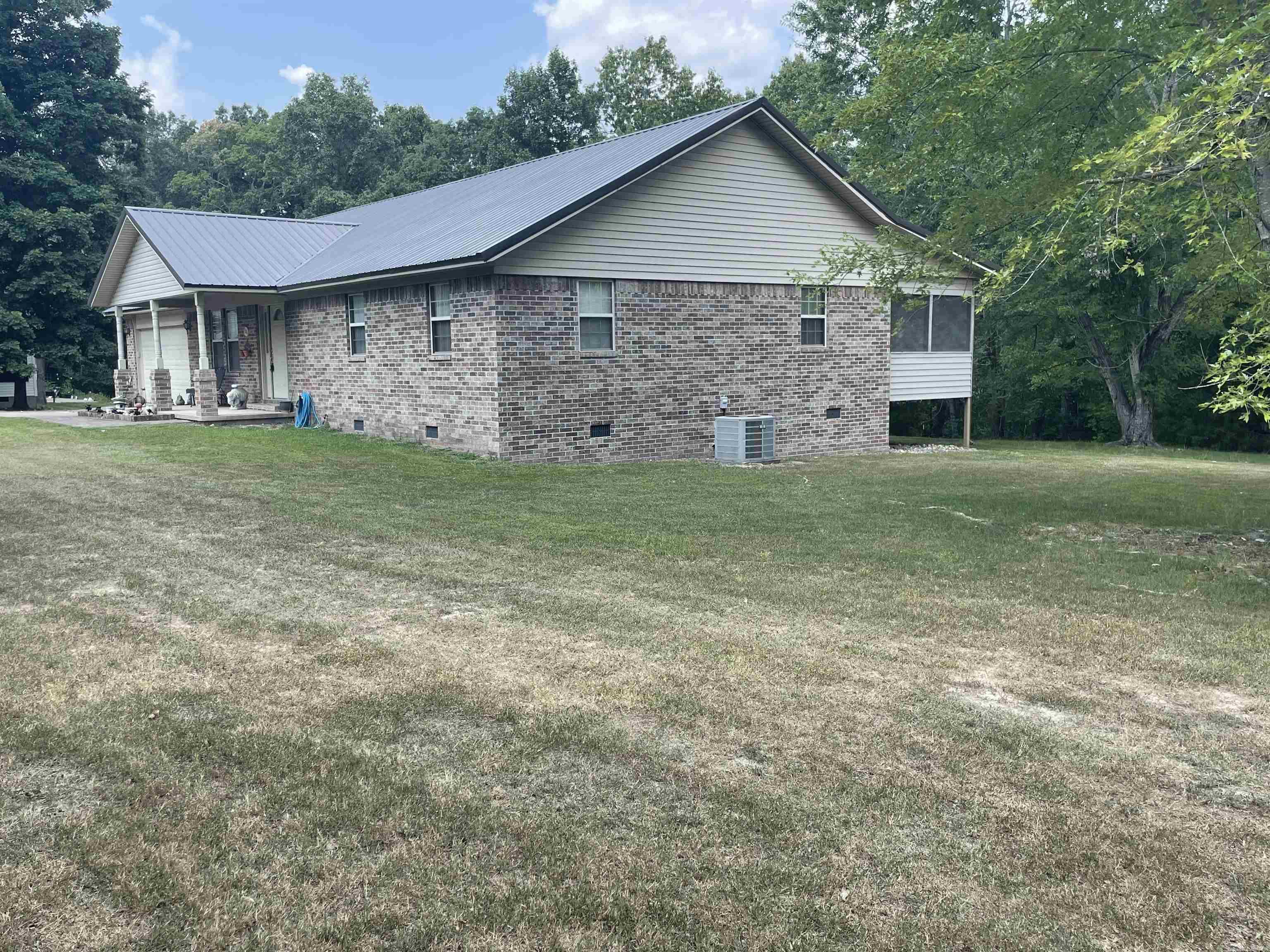 186 Wilcox  Mountain View, AR