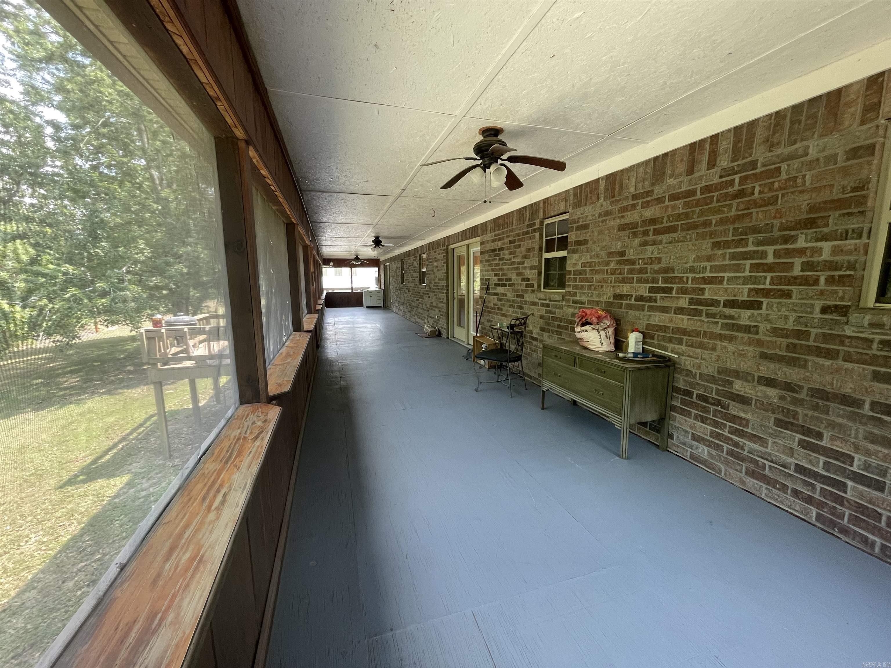 186 Wilcox  Mountain View, AR