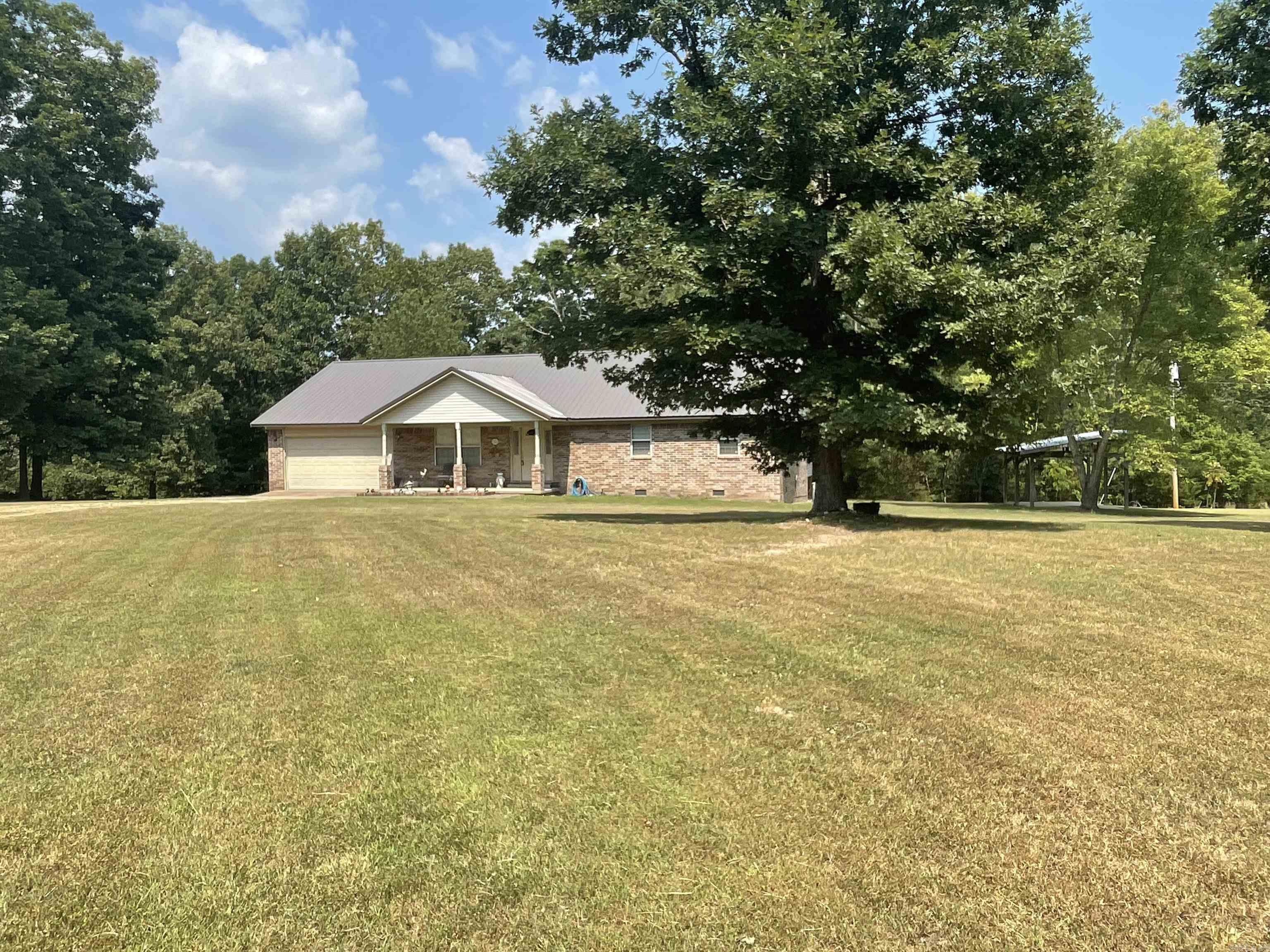 186 Wilcox  Mountain View, AR