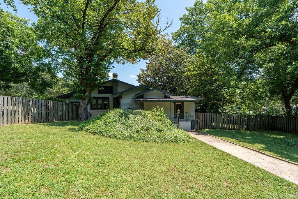 110 N Broadway  Heber Springs, AR