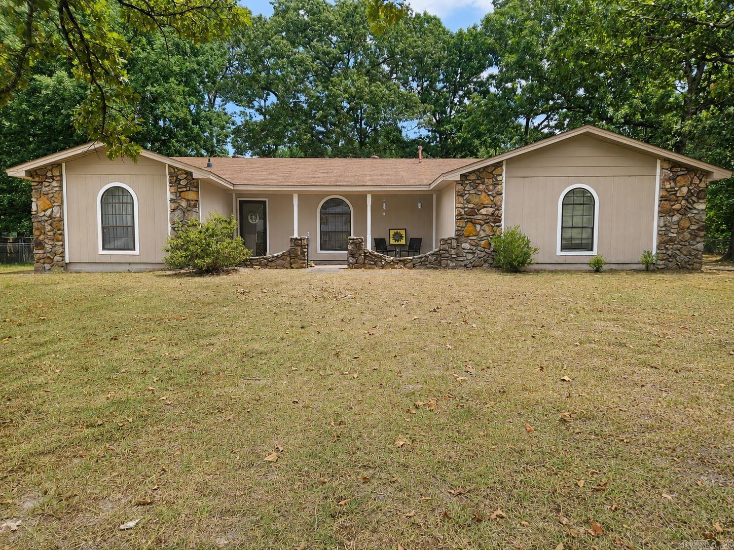 923  Cara Jane  Redfield, AR