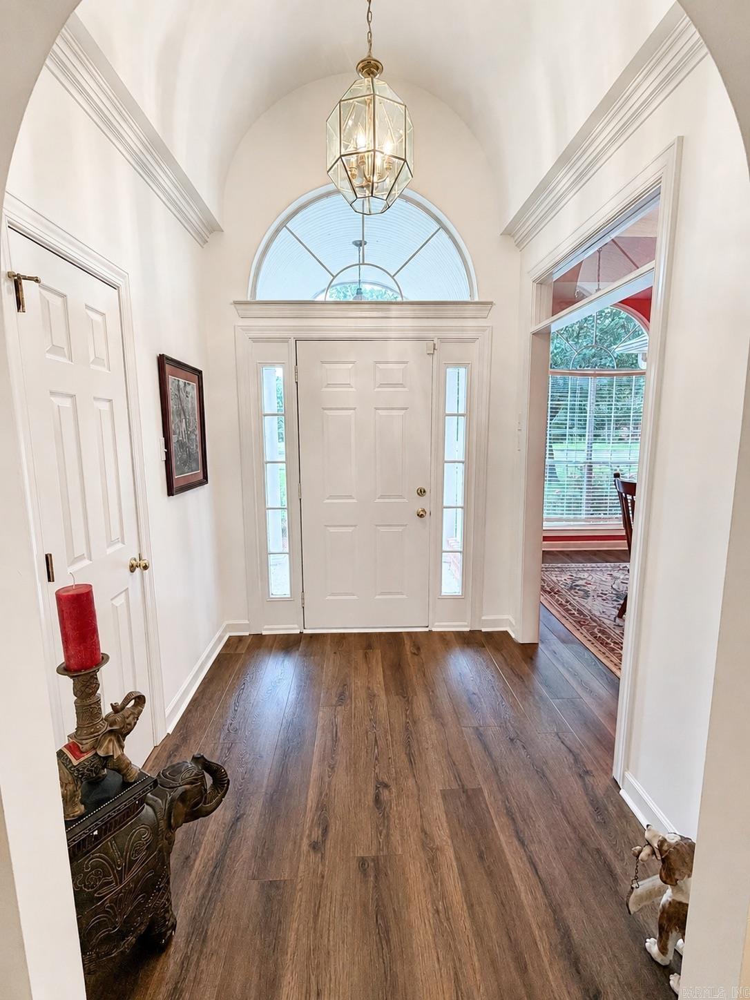 205 Country Club  Maumelle, AR